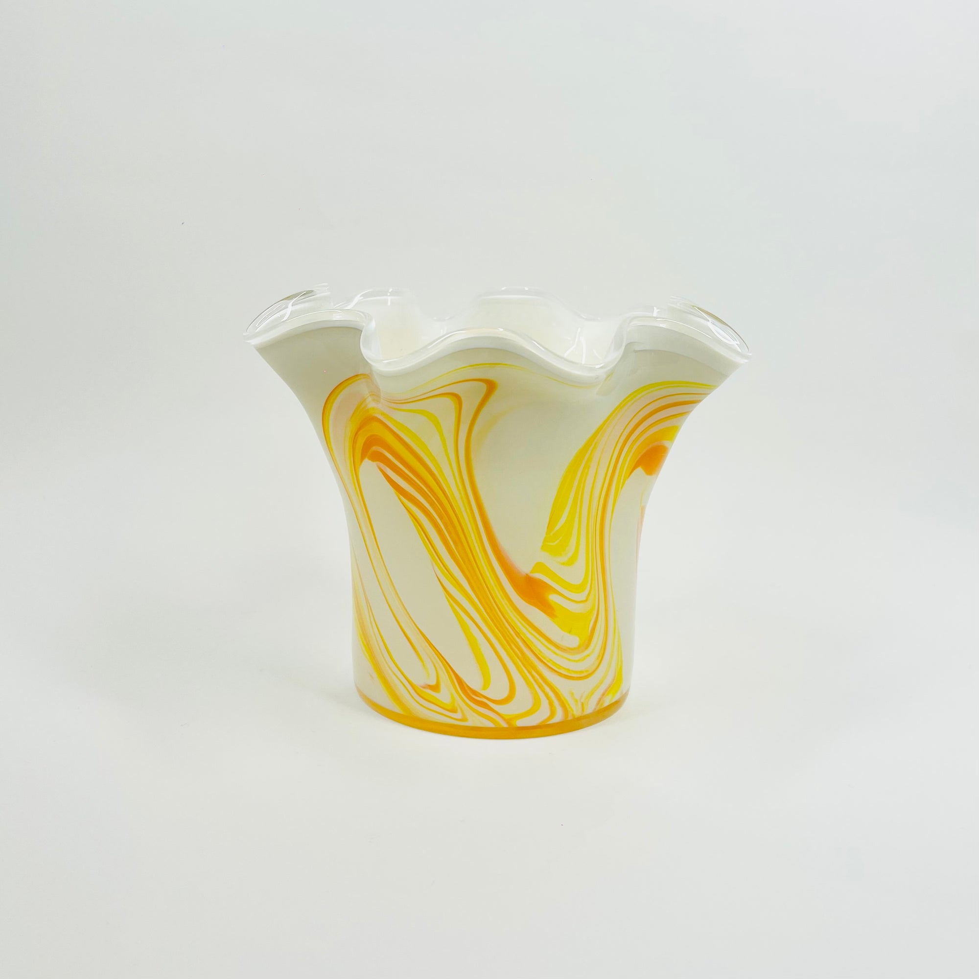 1970s ITALIAN CASED WHITE GLASS ORANGE SWIRLS RUFFLE RIM VASE