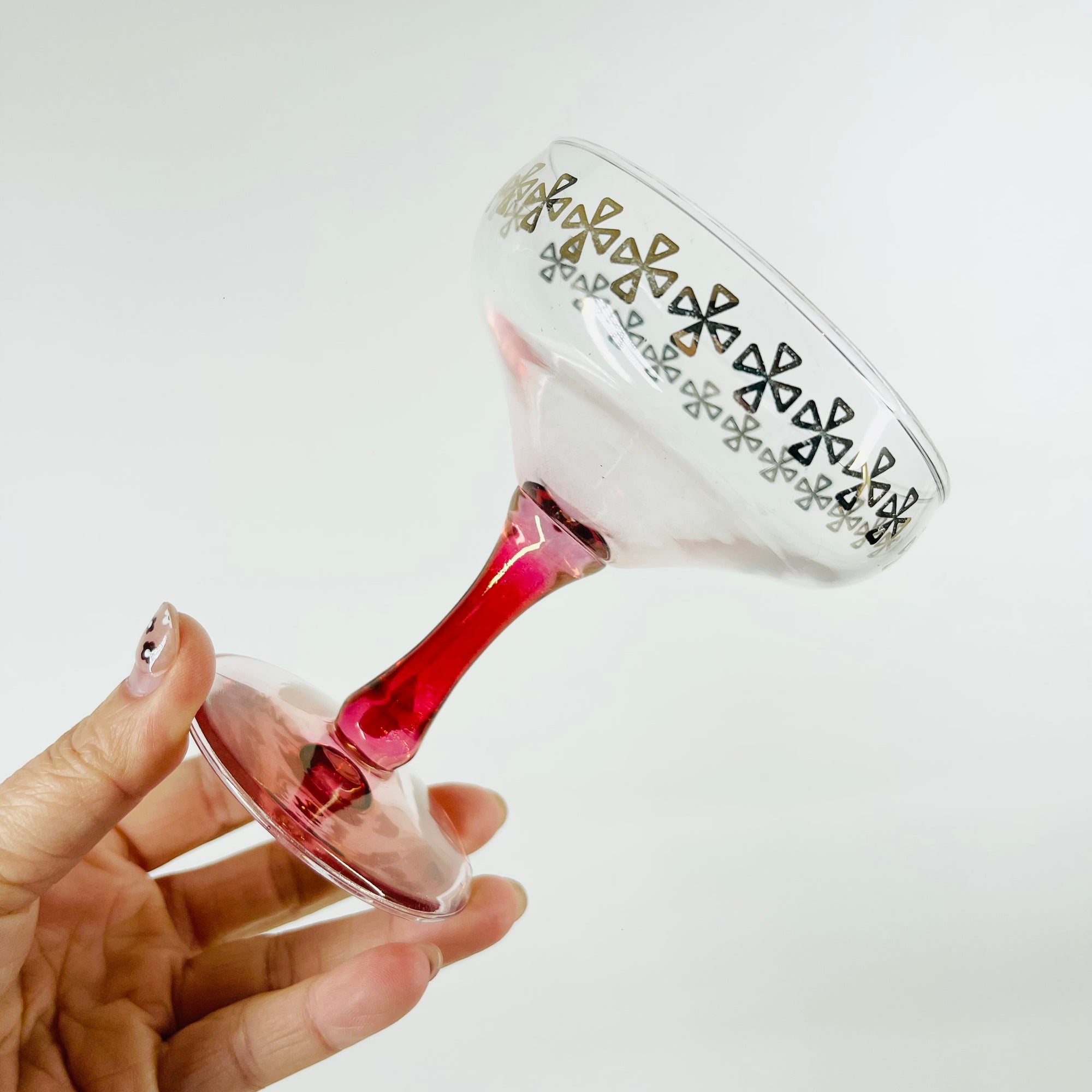 1950s FLASHED CRANBERRY IRIDESCENT COUPE