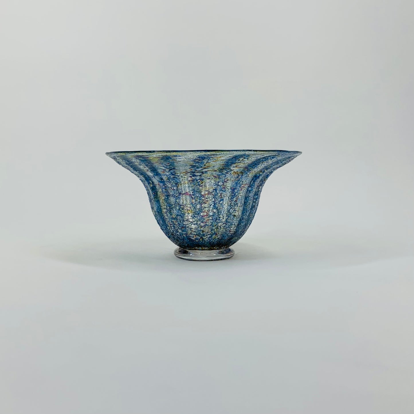 2001 DANISH GUDHJEM GLASS DECORATIVE BOWL