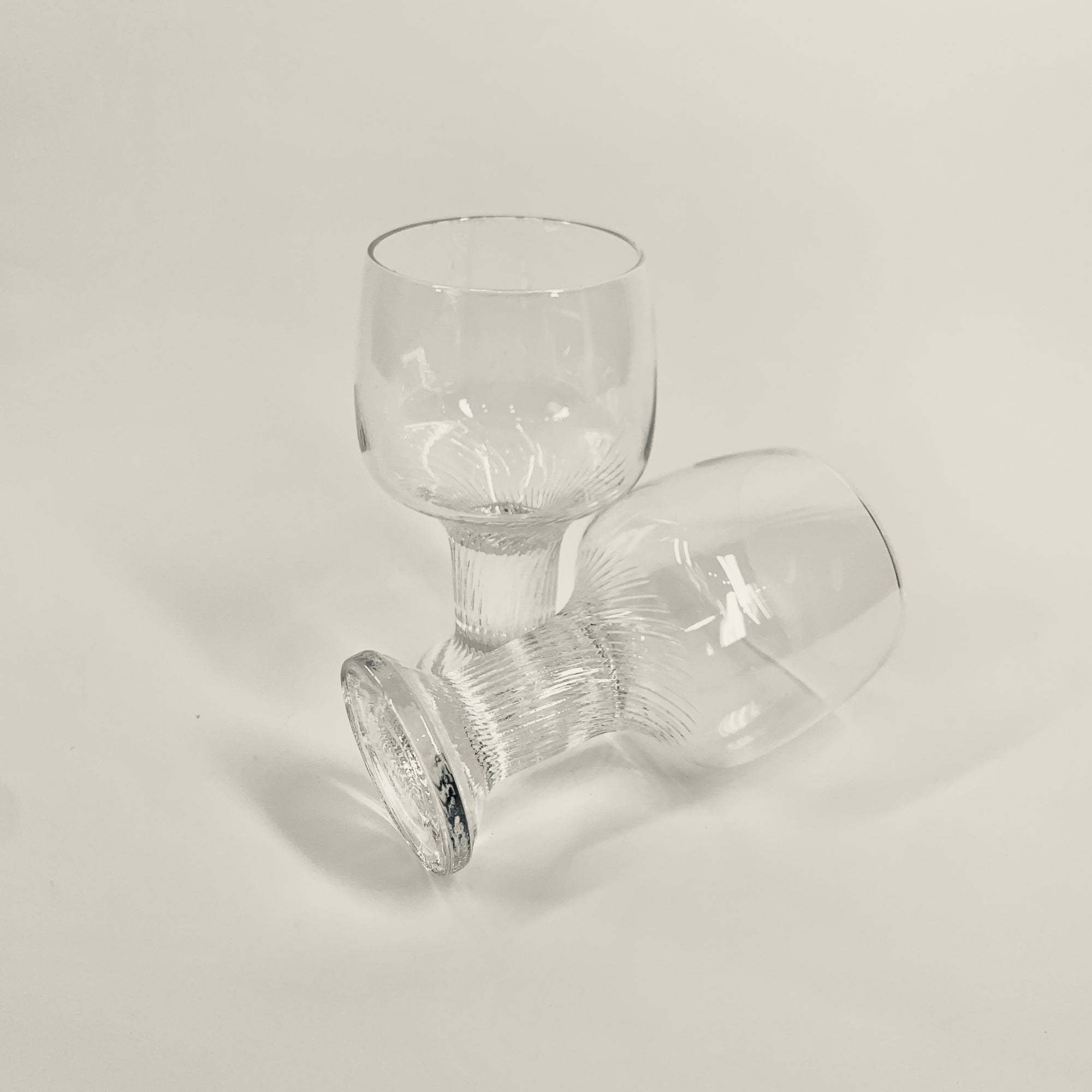 RETRO PAPERWEIGHT MINI COUPE