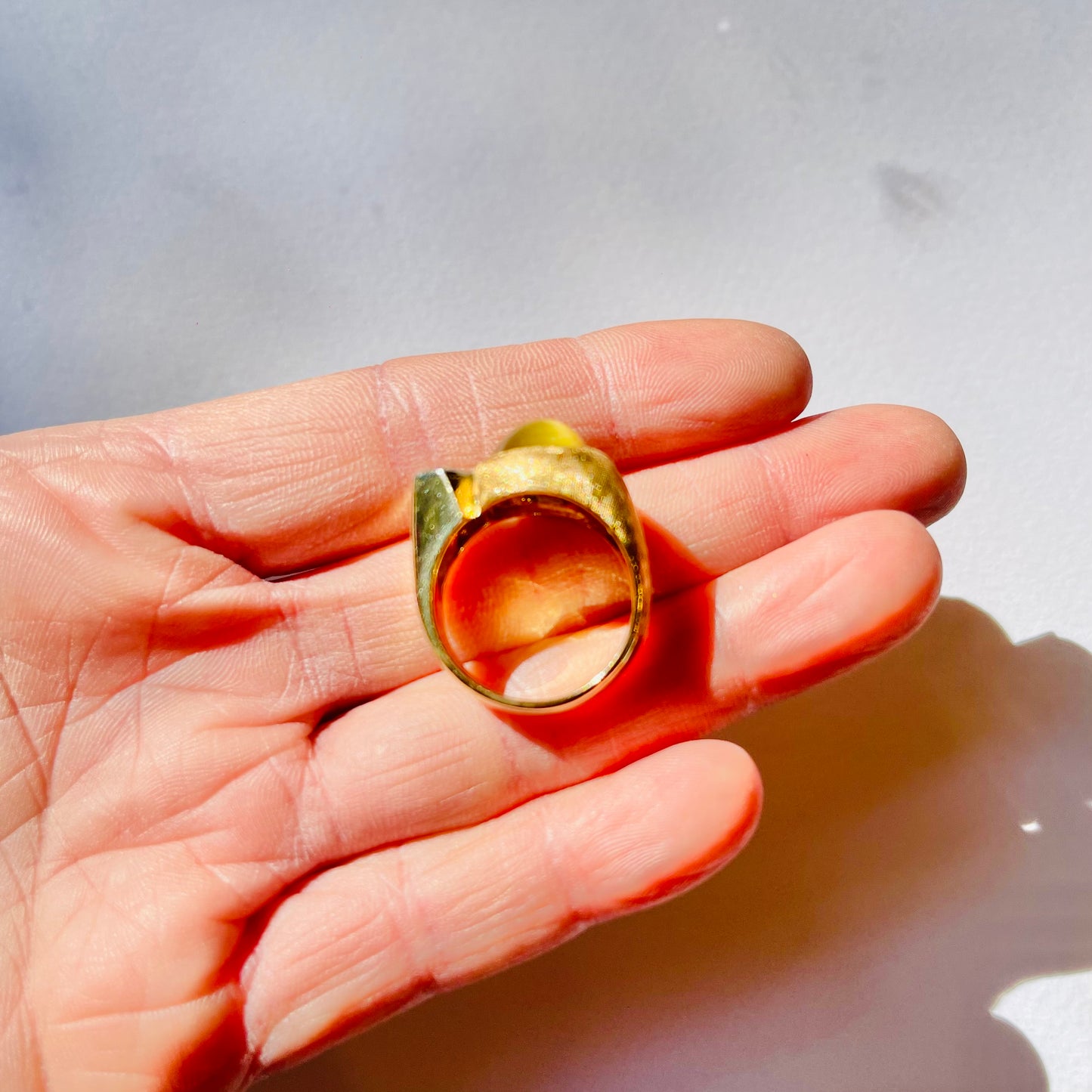 1960s MODERNIST 14K GOLD CATSEYE DIAMOND RING