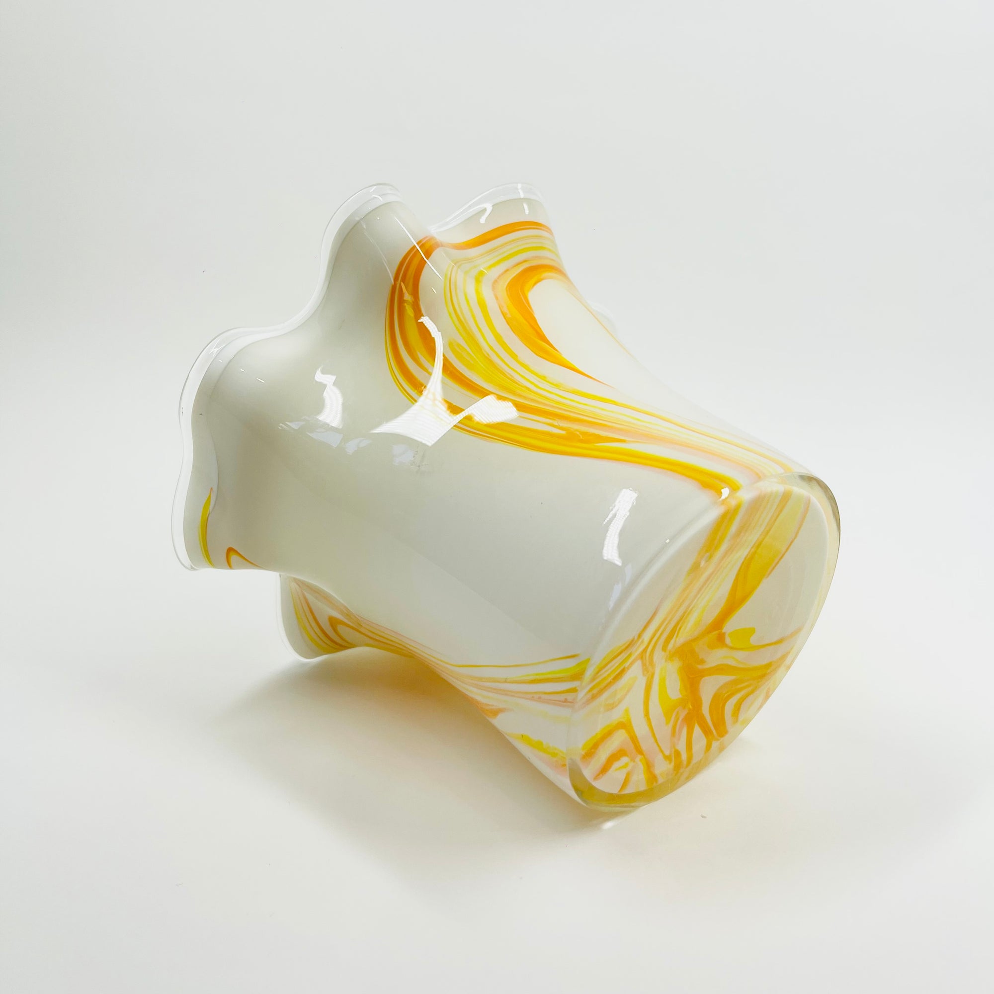 1970s ITALIAN CASED WHITE GLASS ORANGE SWIRLS RUFFLE RIM VASE