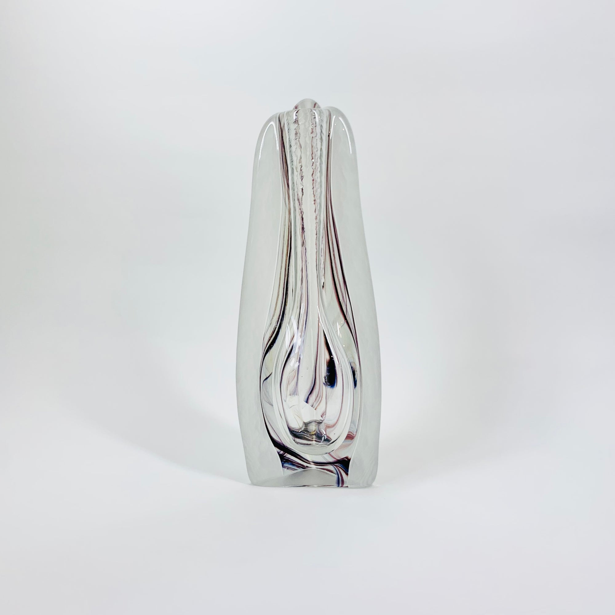 PURPLE ART GLASS BOOKEND VASES