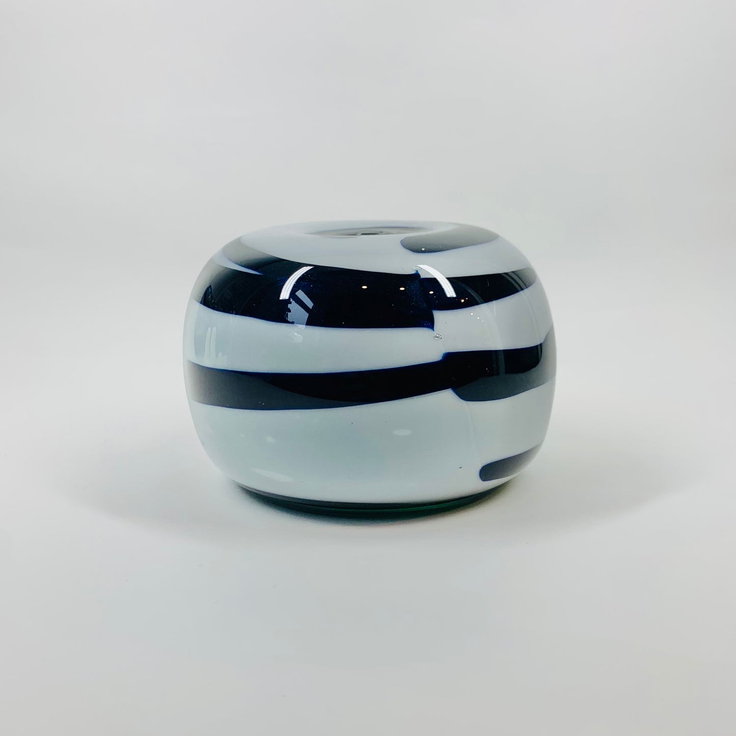 80s MOUTH BLOWN BLUE GREEN GLASS BOWL/VASE