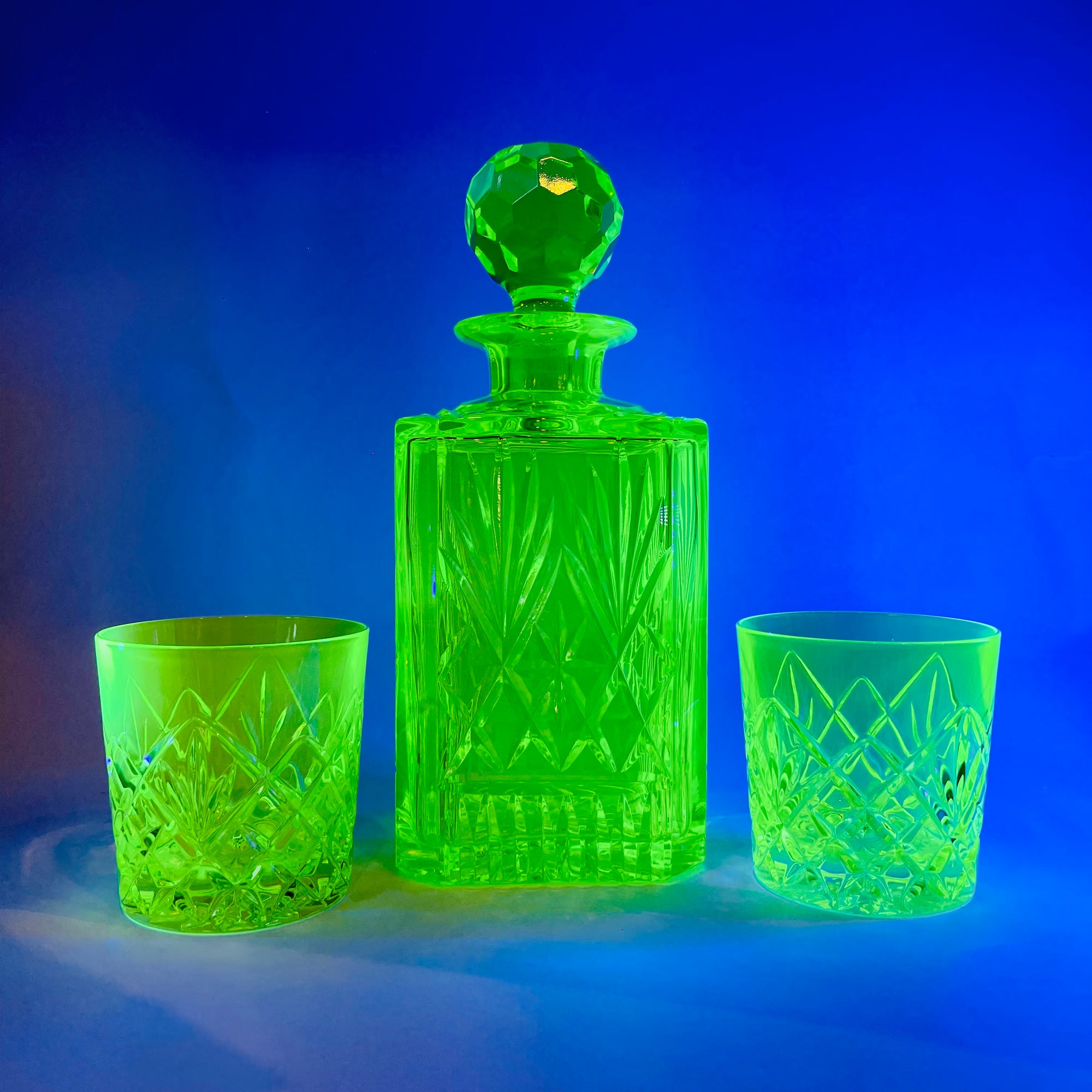 ANTIQUE URANIUM GLASS WHISKEY SET