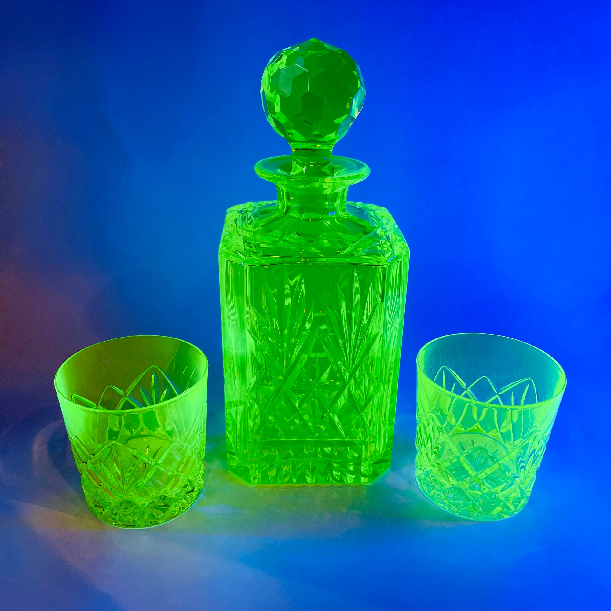 ANTIQUE URANIUM GLASS WHISKEY SET