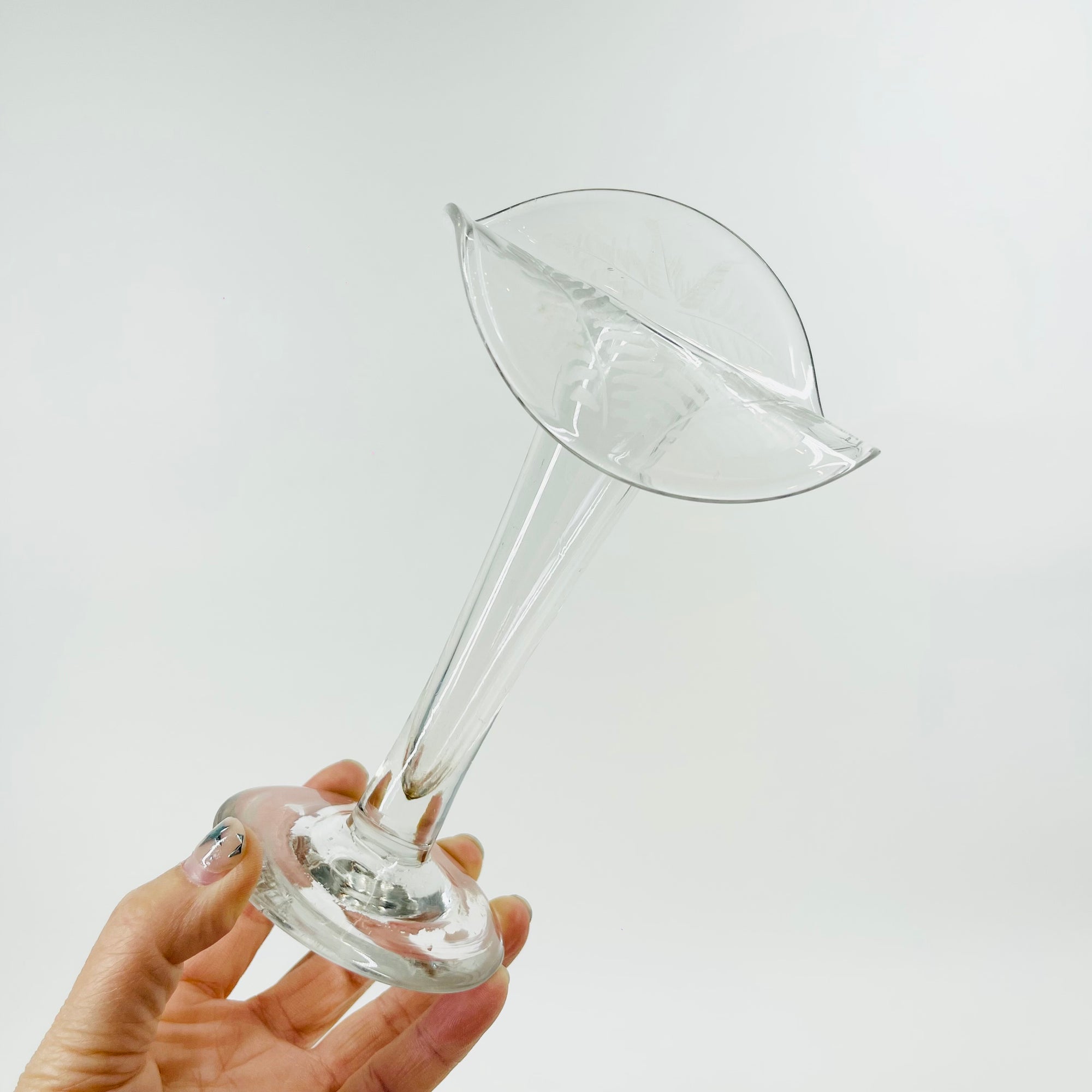 ANTIQUE VICTORIAN ETCHED GLASS JACK IN THE PULPIT VASE
