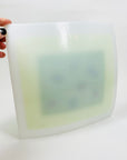 MEMPHIS WHITE GLASS PLATE