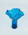 MIDCENTURY SIGNED FINNISH GLASS HANDKERCHIEF POIMU VASE BY INKERI TOIKKA FOR NUUTAJARVI NOTSJO