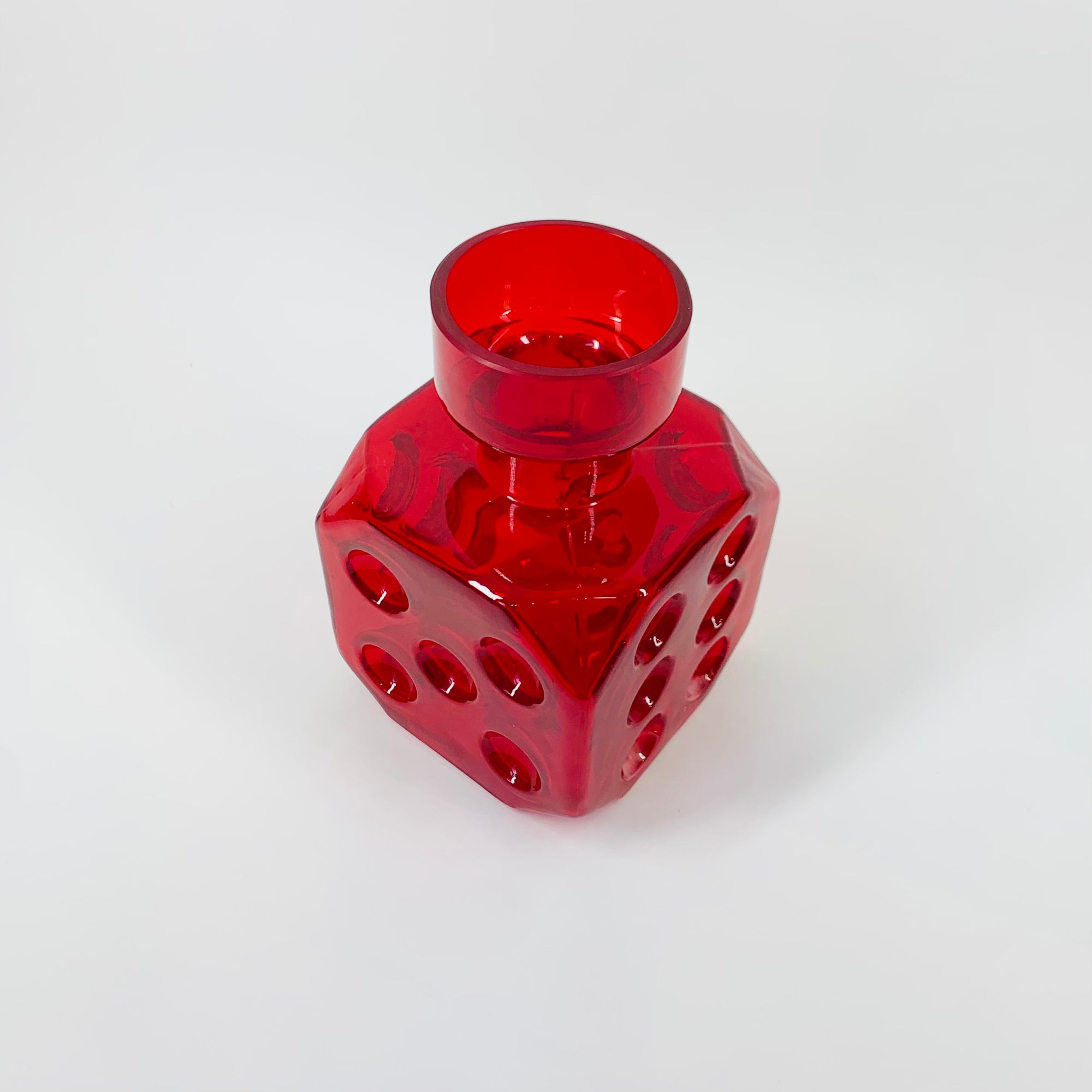 1950s RED Cube GLASS VASE BY ERKKITAPIO SIROINEN FOR RIIHIMÄEN LASI FINLAND