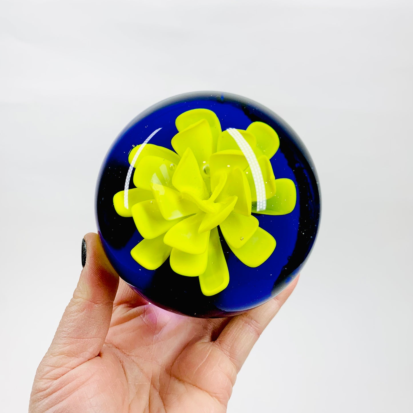 YELLOW FLOWER PAPERWEIGHT