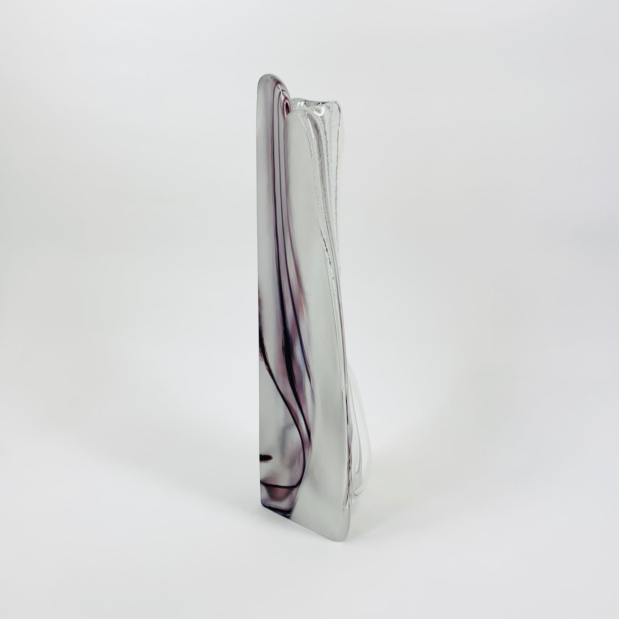 PURPLE ART GLASS BOOKEND VASES