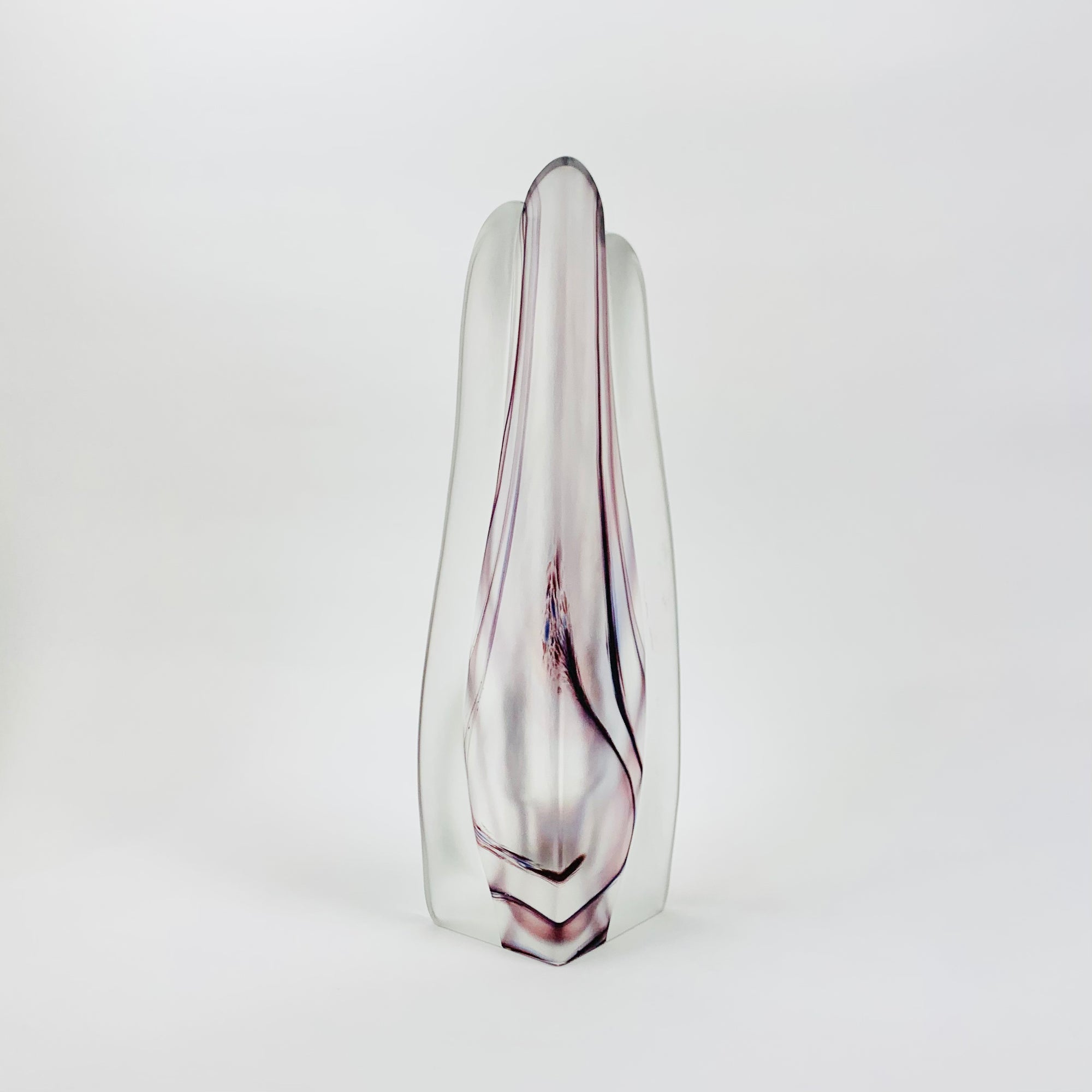PURPLE ART GLASS BOOKEND VASES