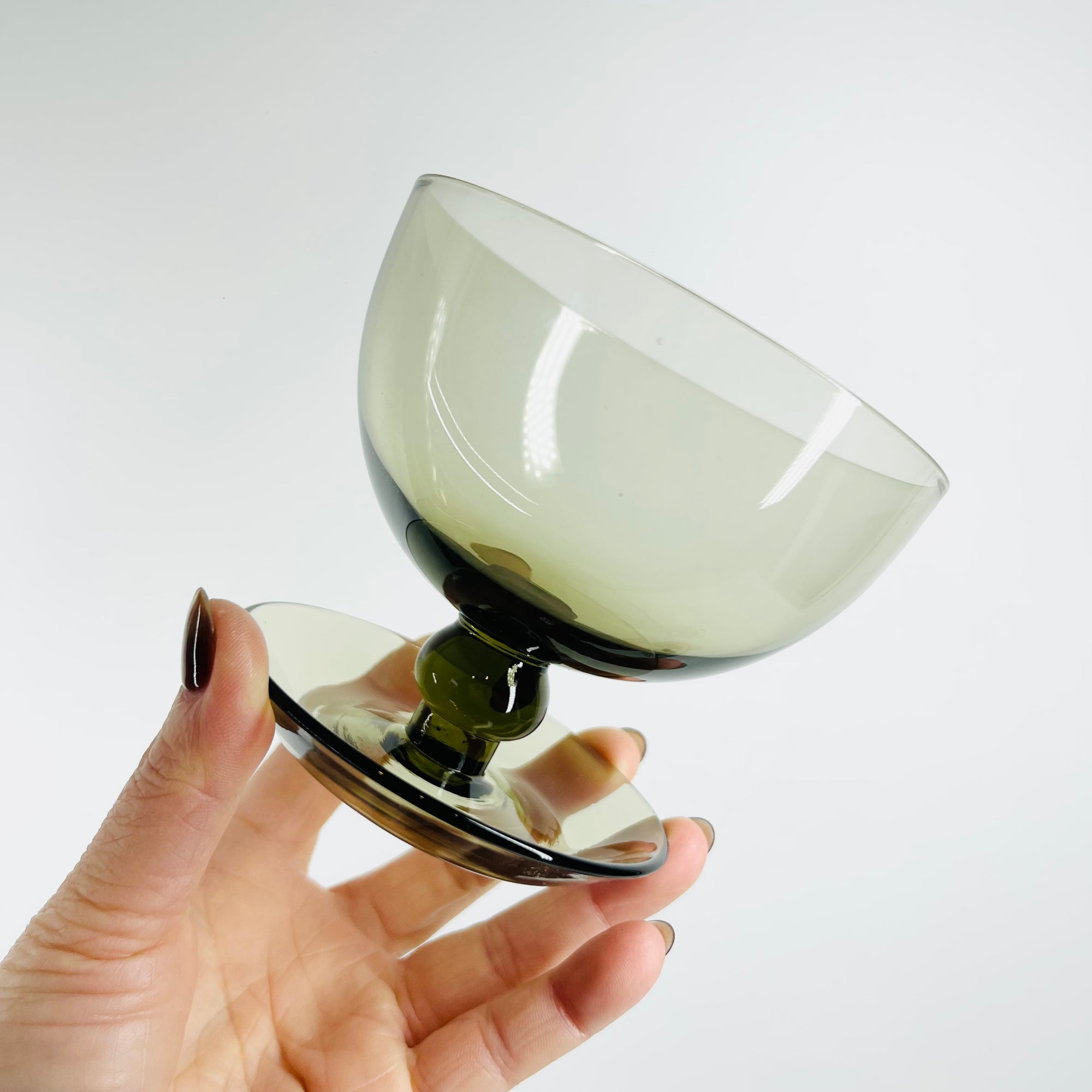1950s GREY FOOTED COUPE/DESSERT BOWLS