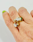 1950s 14K YELLOW GOLD DIAMOND EMERALD DOUBLE PANTHER HEADS RING WITH RUBY EYES