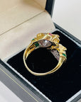 1950s 14K YELLOW GOLD DIAMOND EMERALD DOUBLE PANTHER HEADS RING WITH RUBY EYES