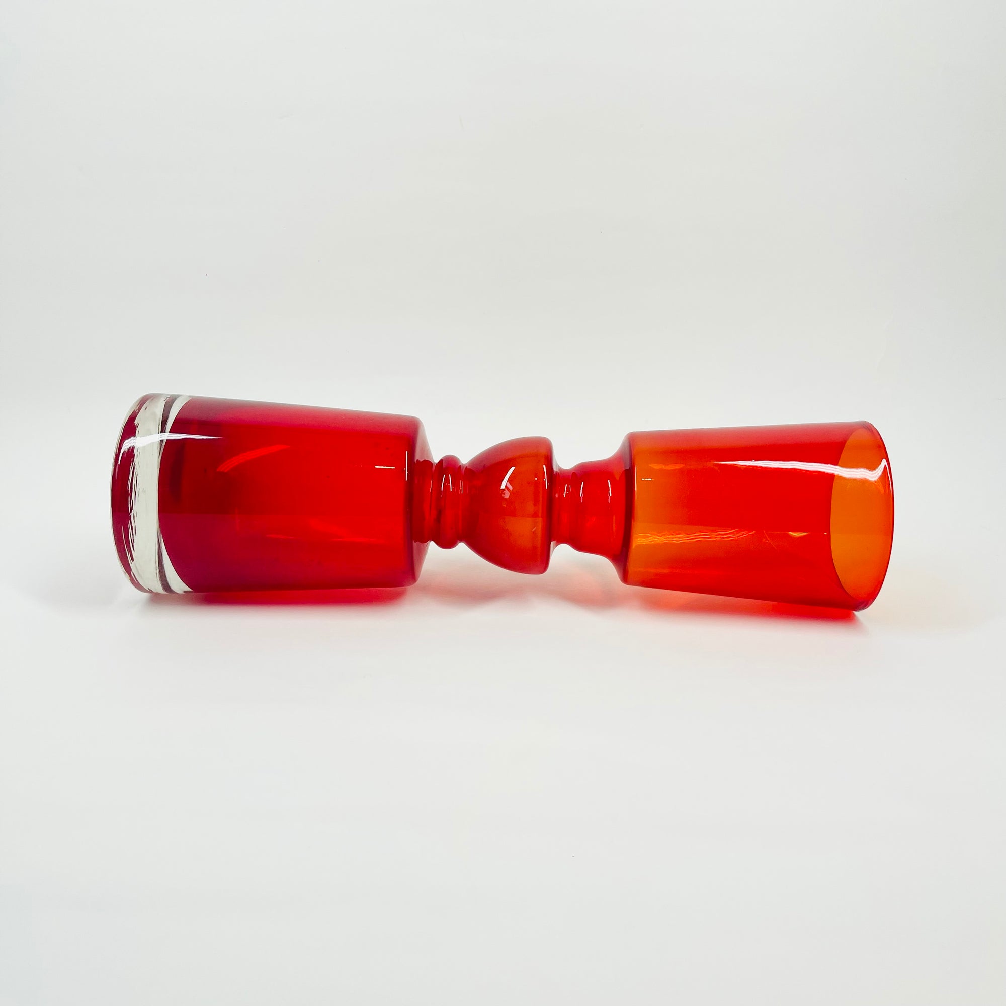 1960s FINNISH RED OMBRE GLASS HOOP VASE BY TAMARA ALADIN FOR RIIHIMAEN LASI