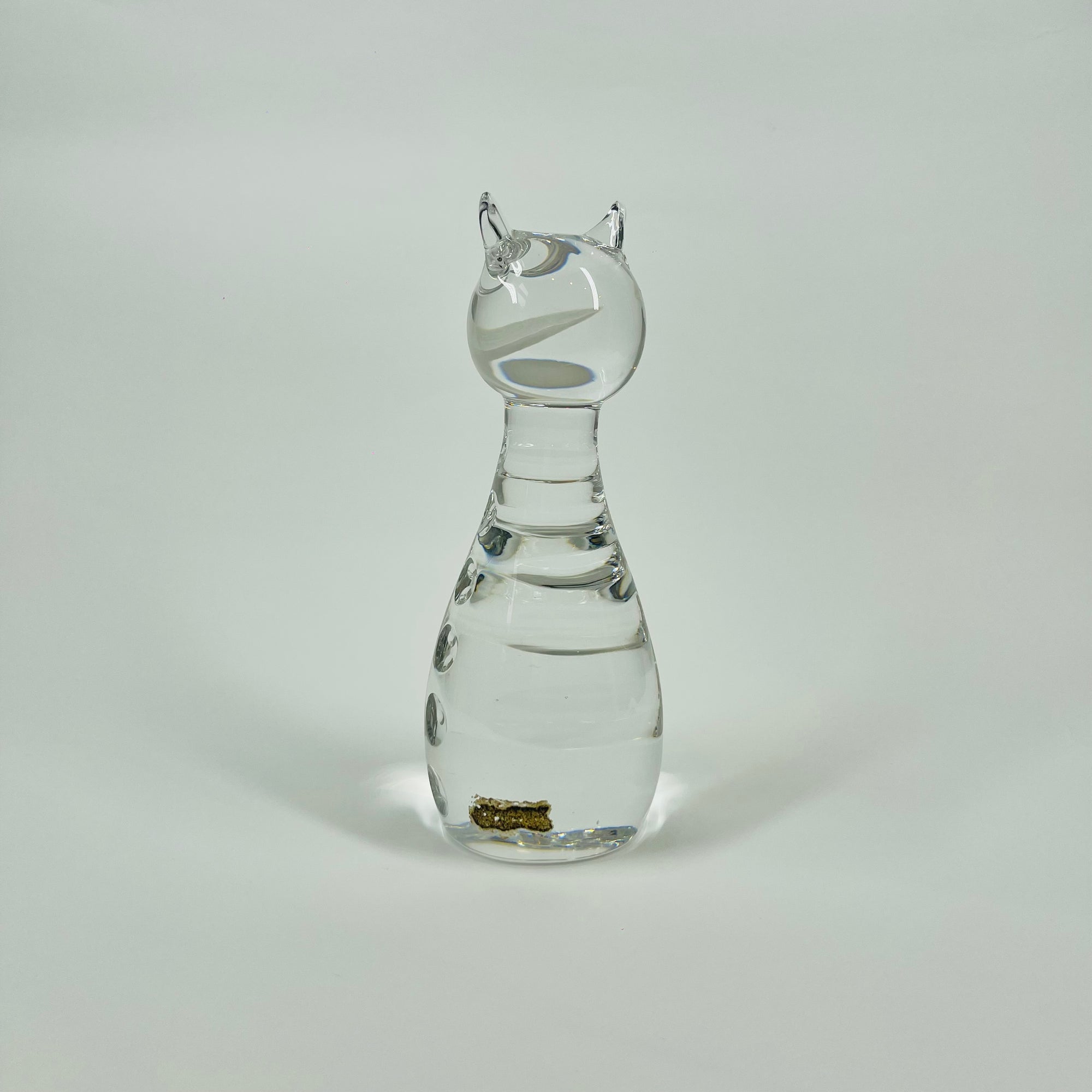 VINTAGE CUT CRYSTAL CAT