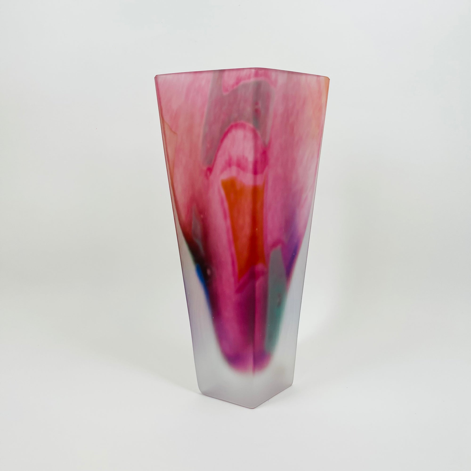 1980s SWEDISH PINK PURPLE SATIN GLASS VASE BY MONICA BACKSTROM FOR KOSTA BODA