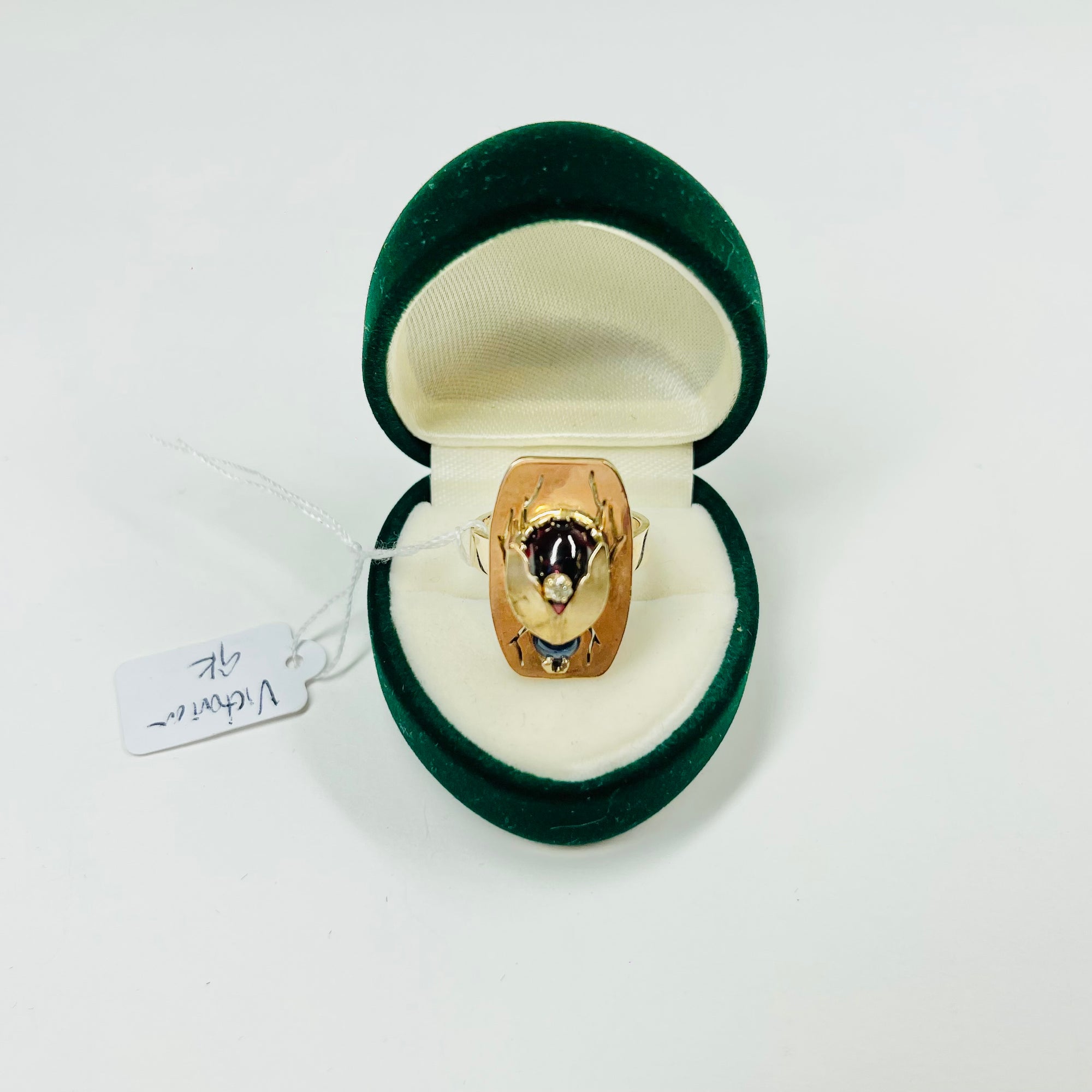 ANTIQUE VICTORIAN 9K GOLD RUBY CABOCHON BEETLE RING