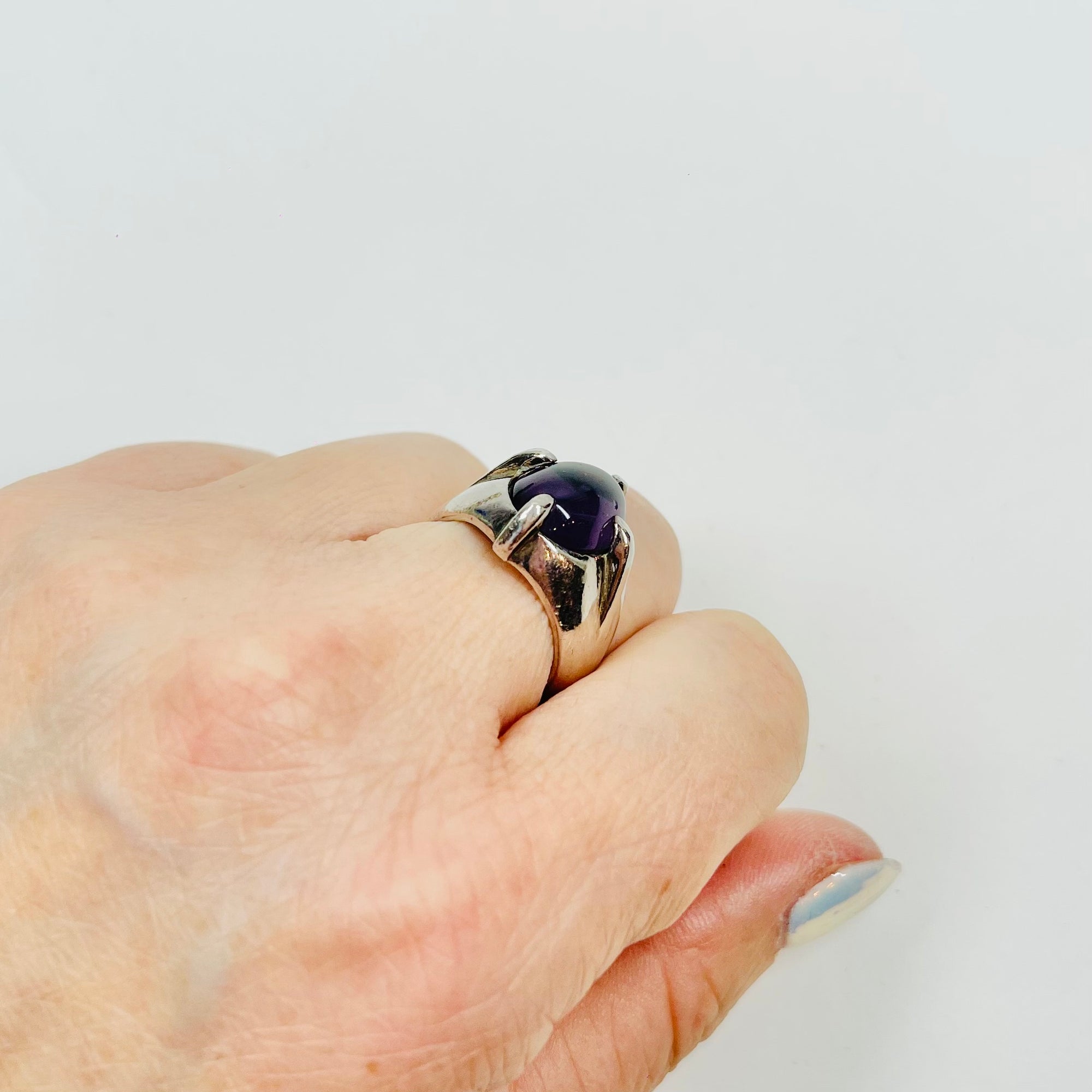 1950s DANISH SILVER RING WITH AMETHYST CABOCHON