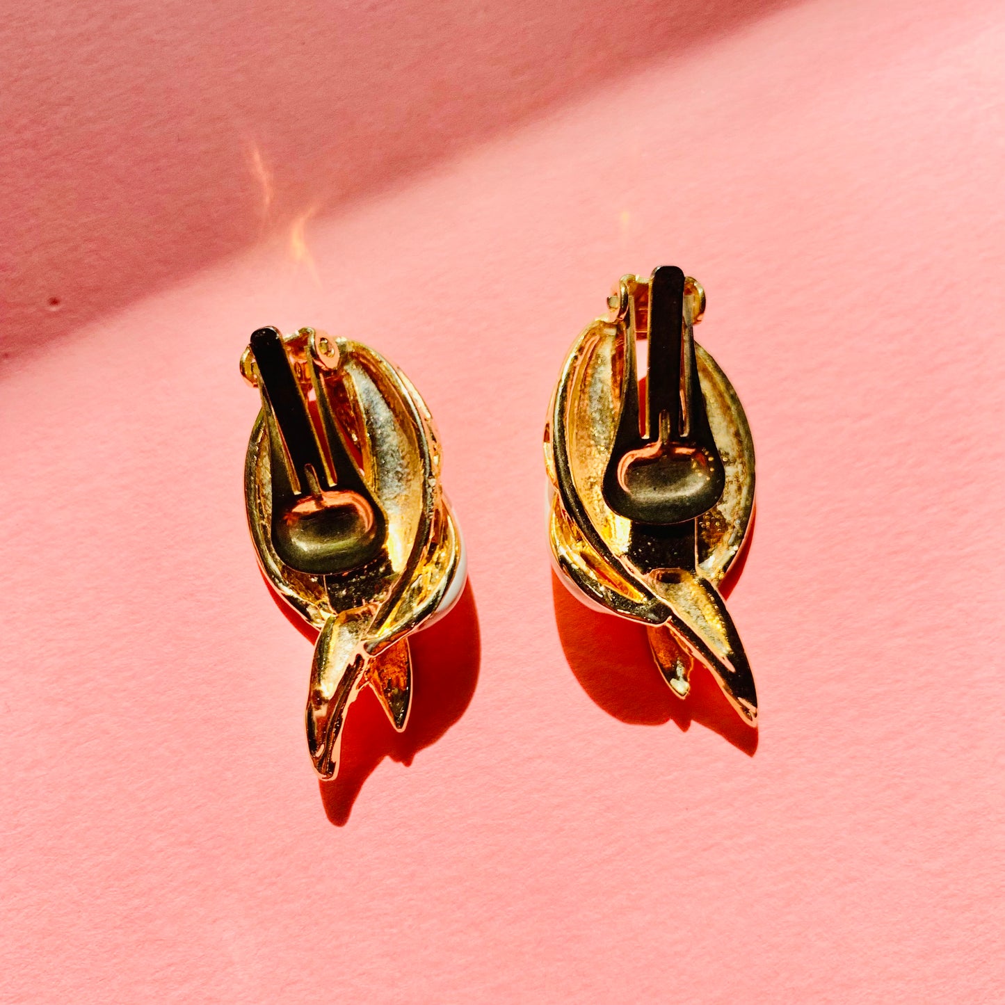 1960s BLACK WHITE ENAMEL CLIP ON EARRINGS