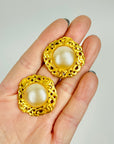 1997 CHANEL CC COSTUME PEARLS CLIP ON EARRINGS