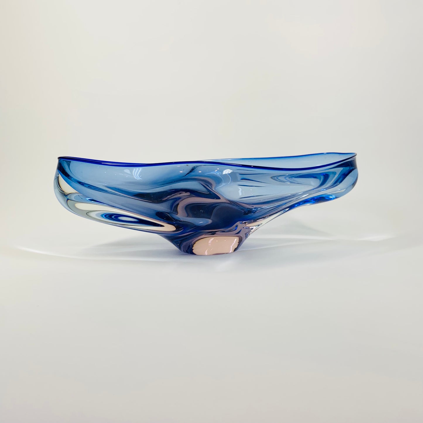 CZECH GLASS BLUE PINK BOWL