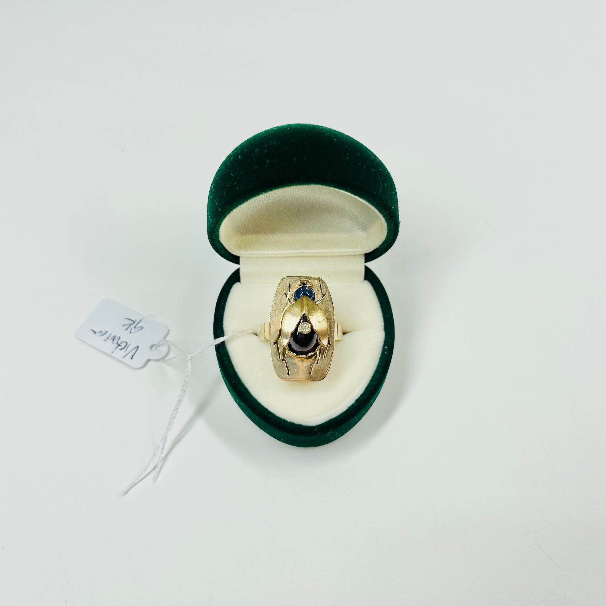 ANTIQUE VICTORIAN 9K GOLD RUBY CABOCHON BEETLE RING