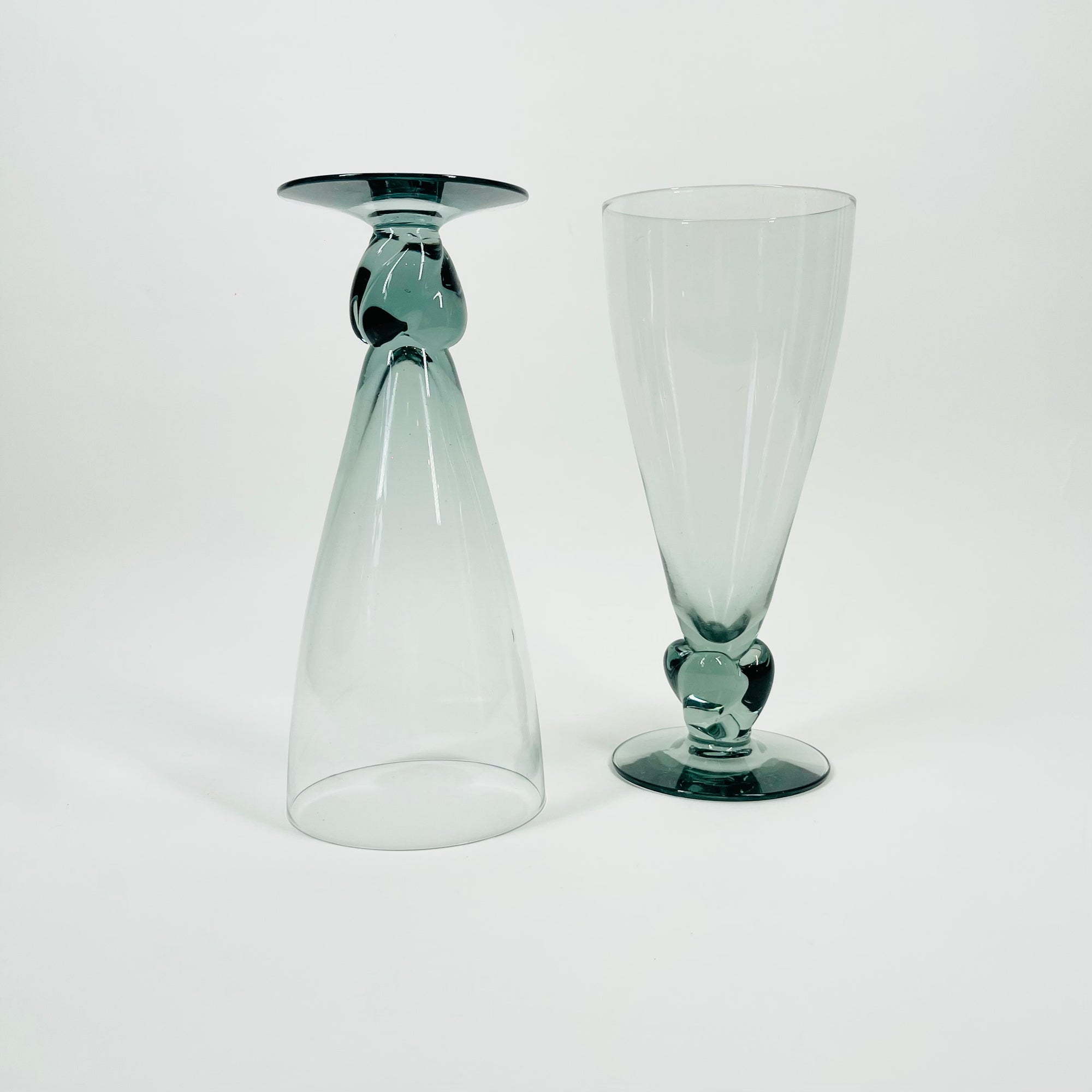 MIDCENTURY GREY GLASS CHAMPAGNE FLUTES