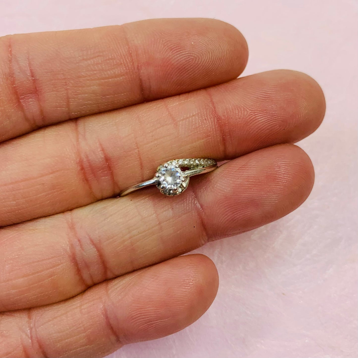 60s MODERNIST SILVER RING WITH WHITE SAPPHIRE PAVE