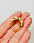 1950s 14K YELLOW GOLD DIAMOND EMERALD DOUBLE PANTHER HEADS RING WITH RUBY EYES