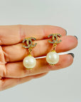 1990s CHANEL CC GOLD LOGO CRYSTAL DROP PEARL PIERCED EARRINGS