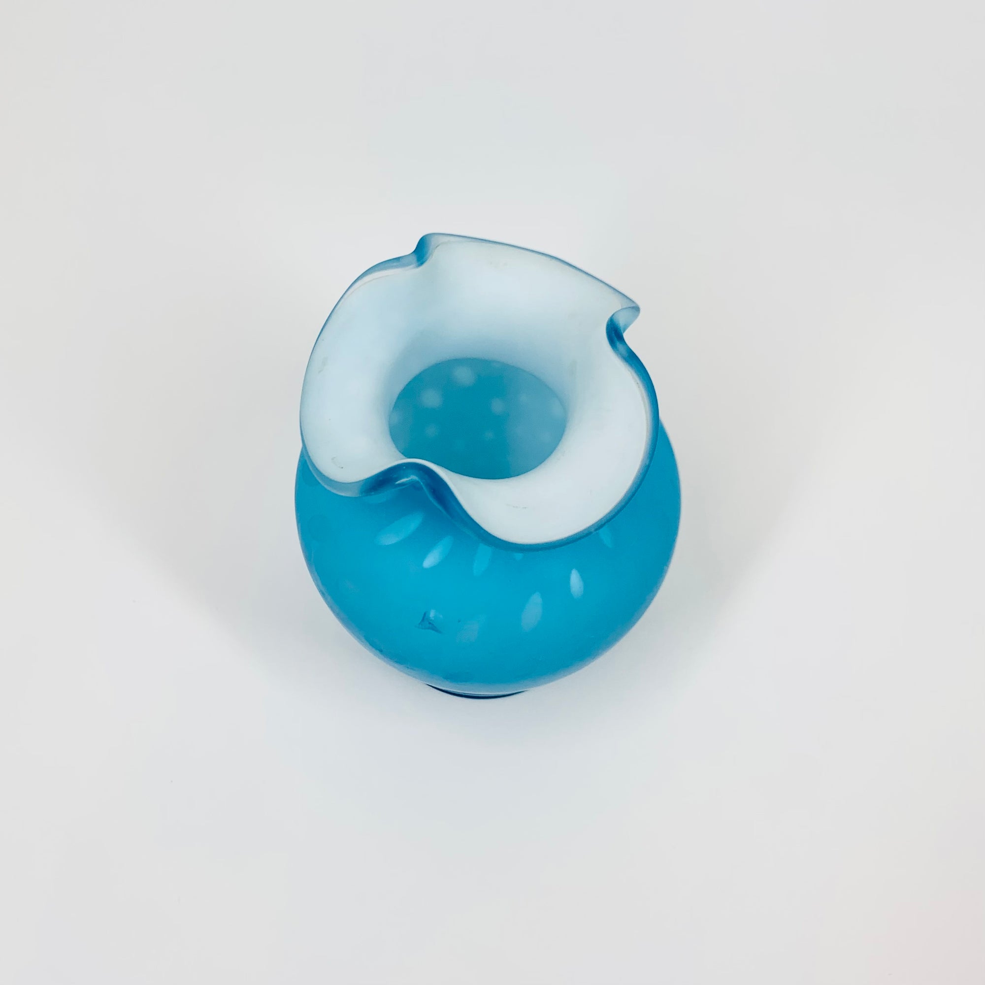 TURQUOISE SATIN RUFFLE RIM VASE