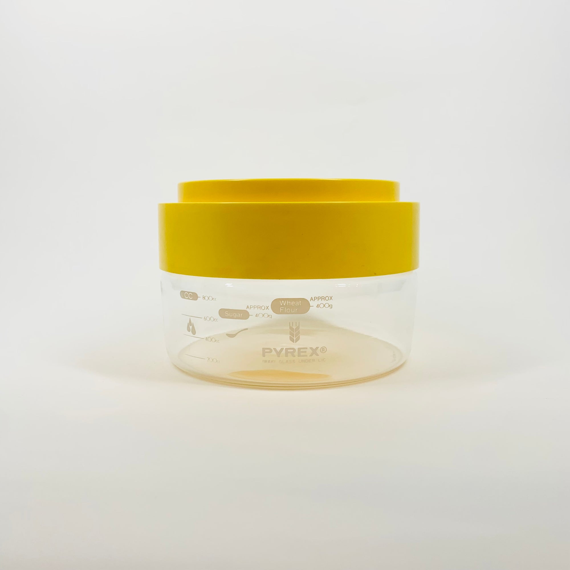 1970s TEMPERED GLASS LIDDED JAR WITH MEASUREMENTS