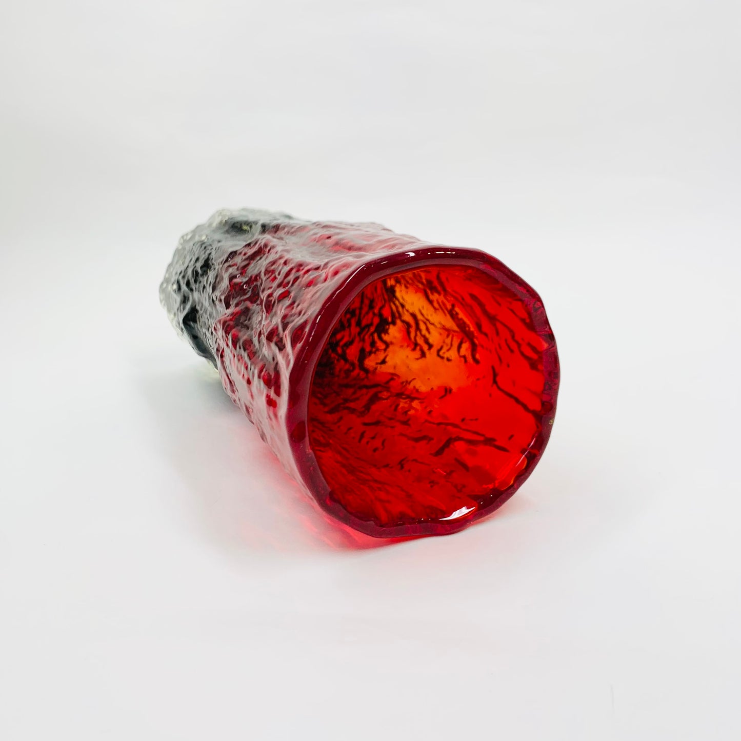 WHITEFRIARS RED LAVA BARK GLASS VASE
