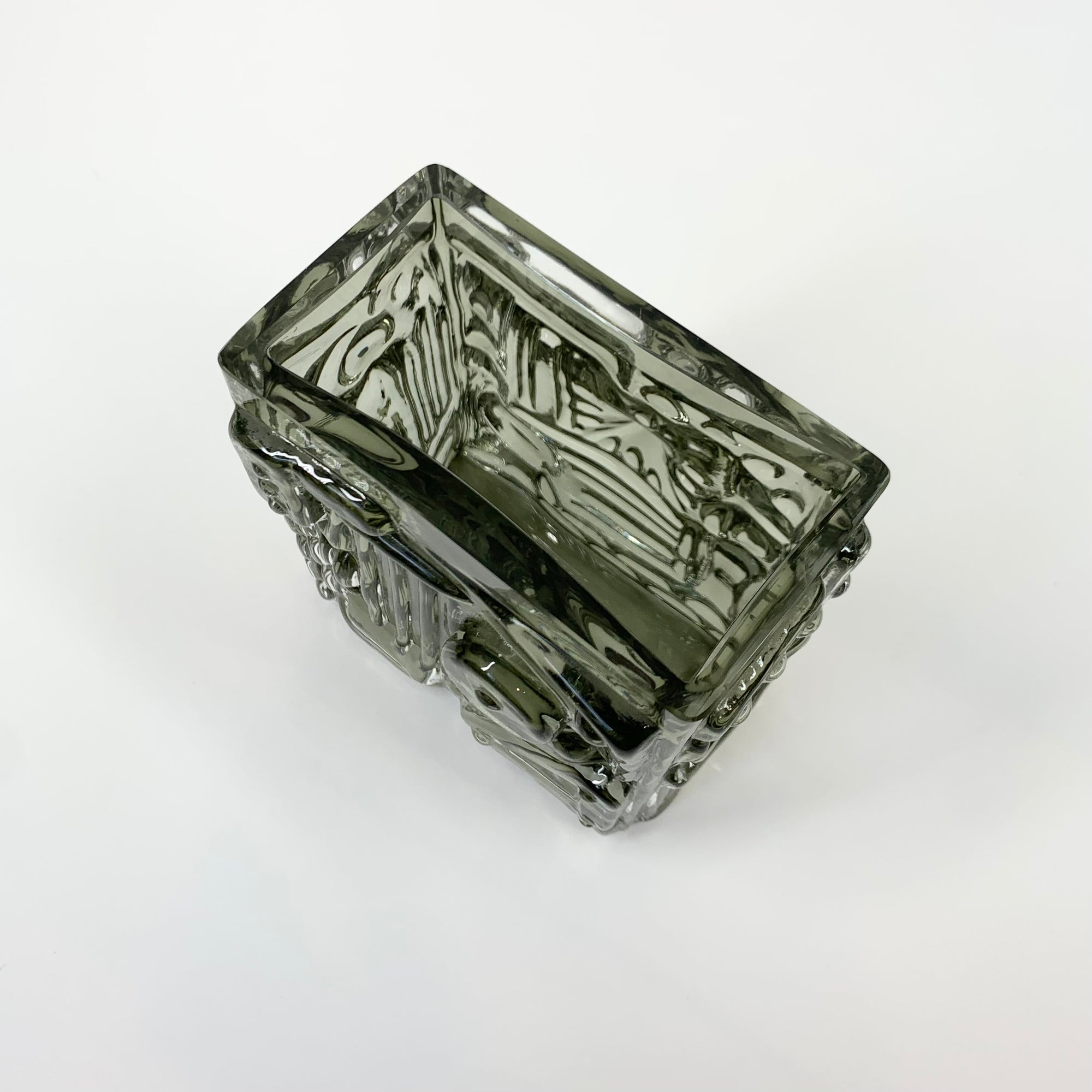 1950s BRUTALIST SOMMERSO GLASS VASE BY JOSEF SCHOTT