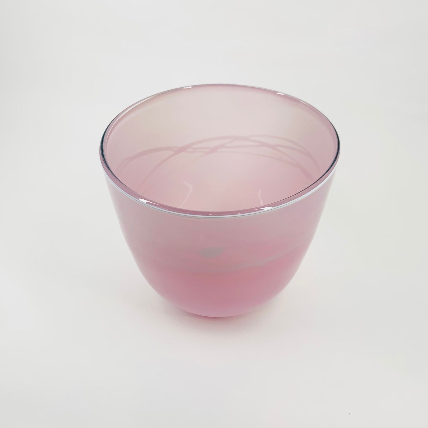 MOUTH BLOWN PINK ART GLASS BOWL