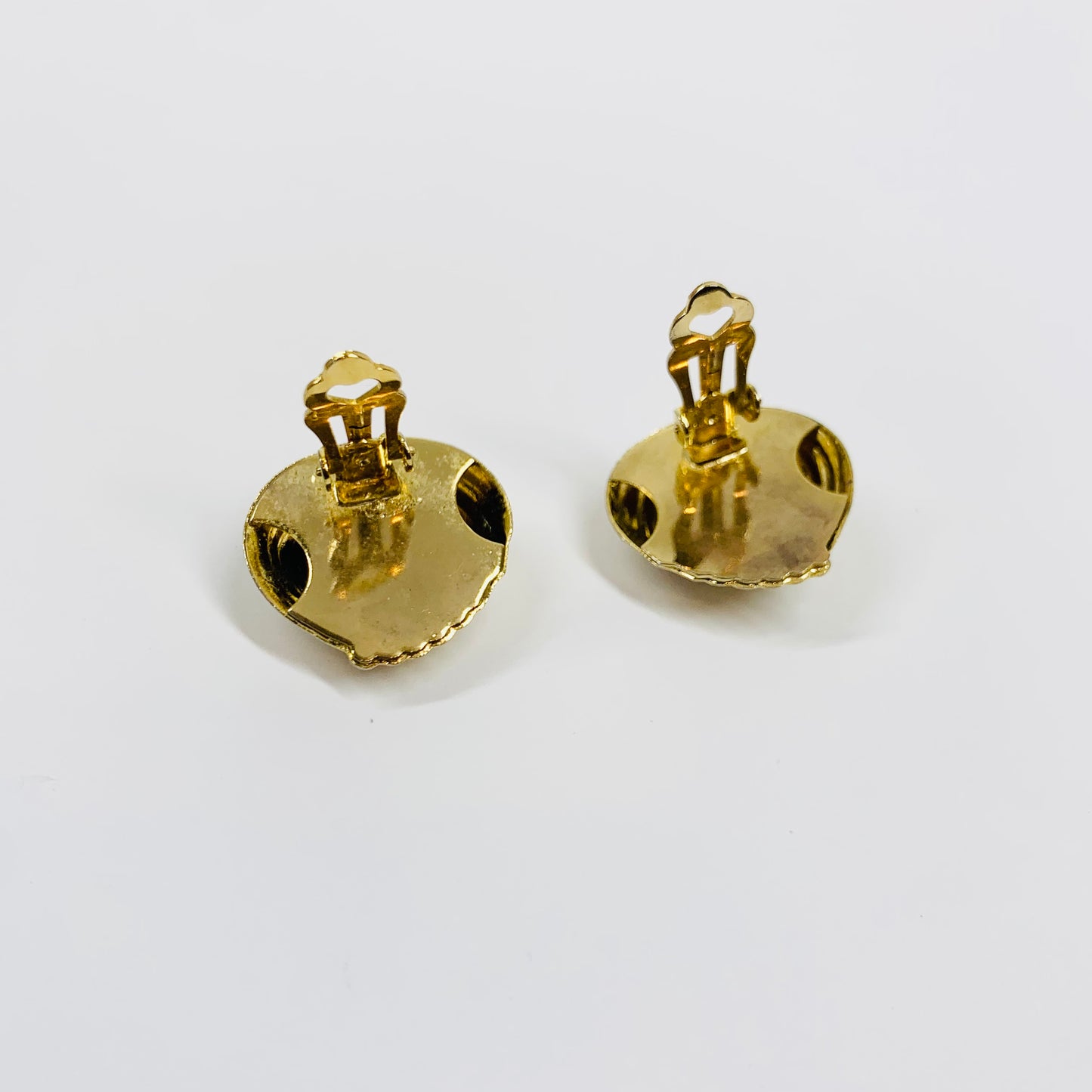 50s RIBBED HEART KNOT EARRINGS
