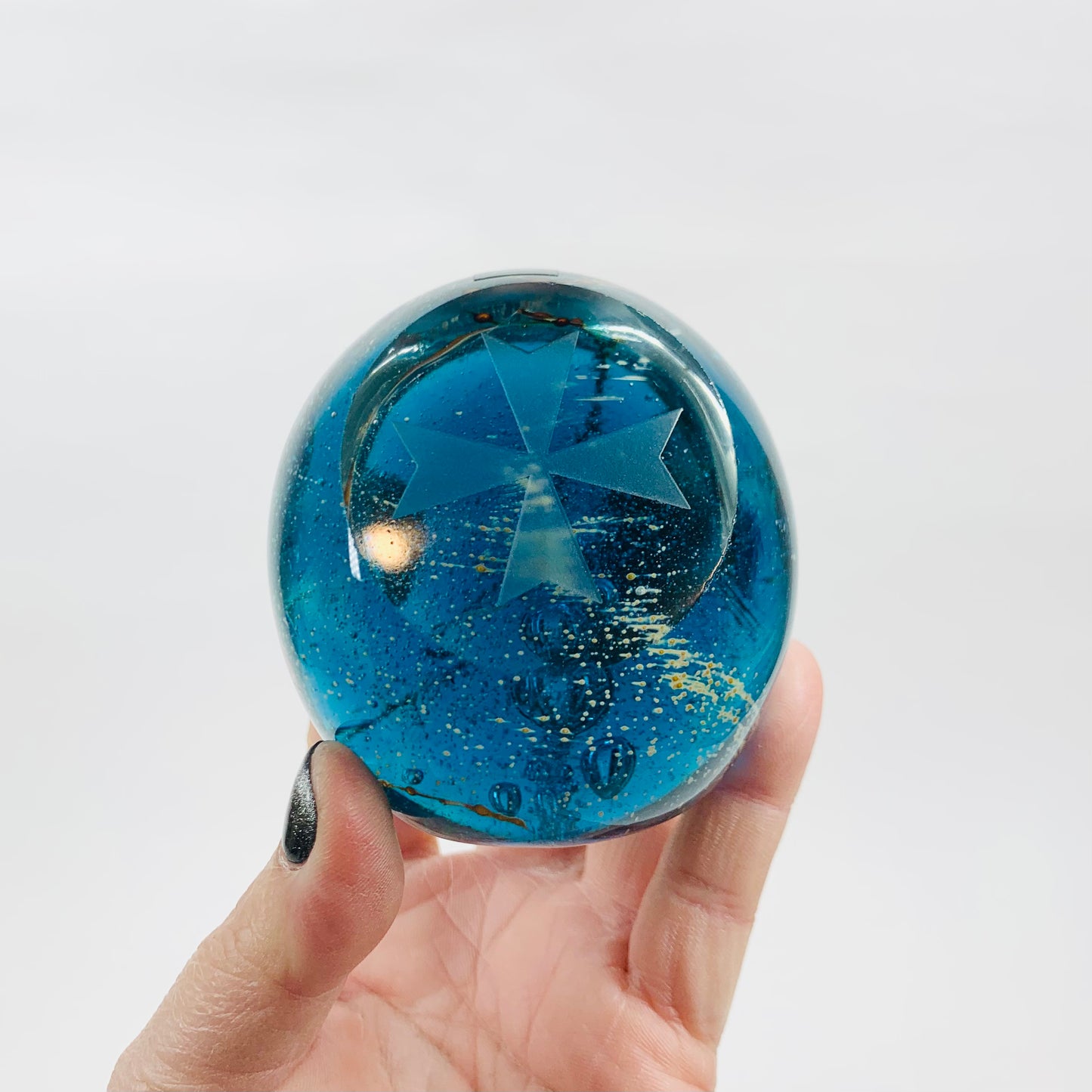 MDINA MALTA CROSS PAPERWEIGHT