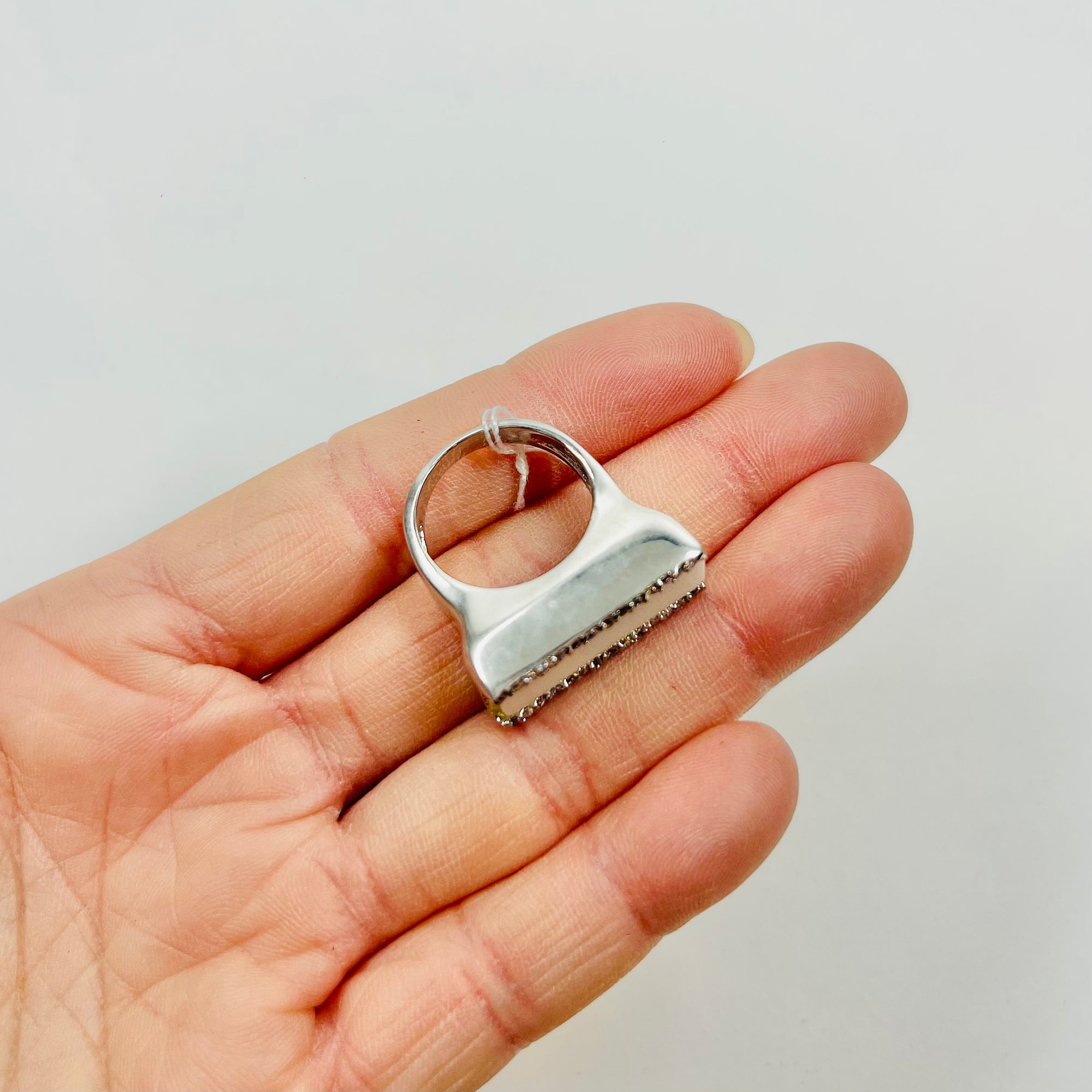 1960s DANISH BRUTALIST SILVER MOTHER OF PEARL BAR RING