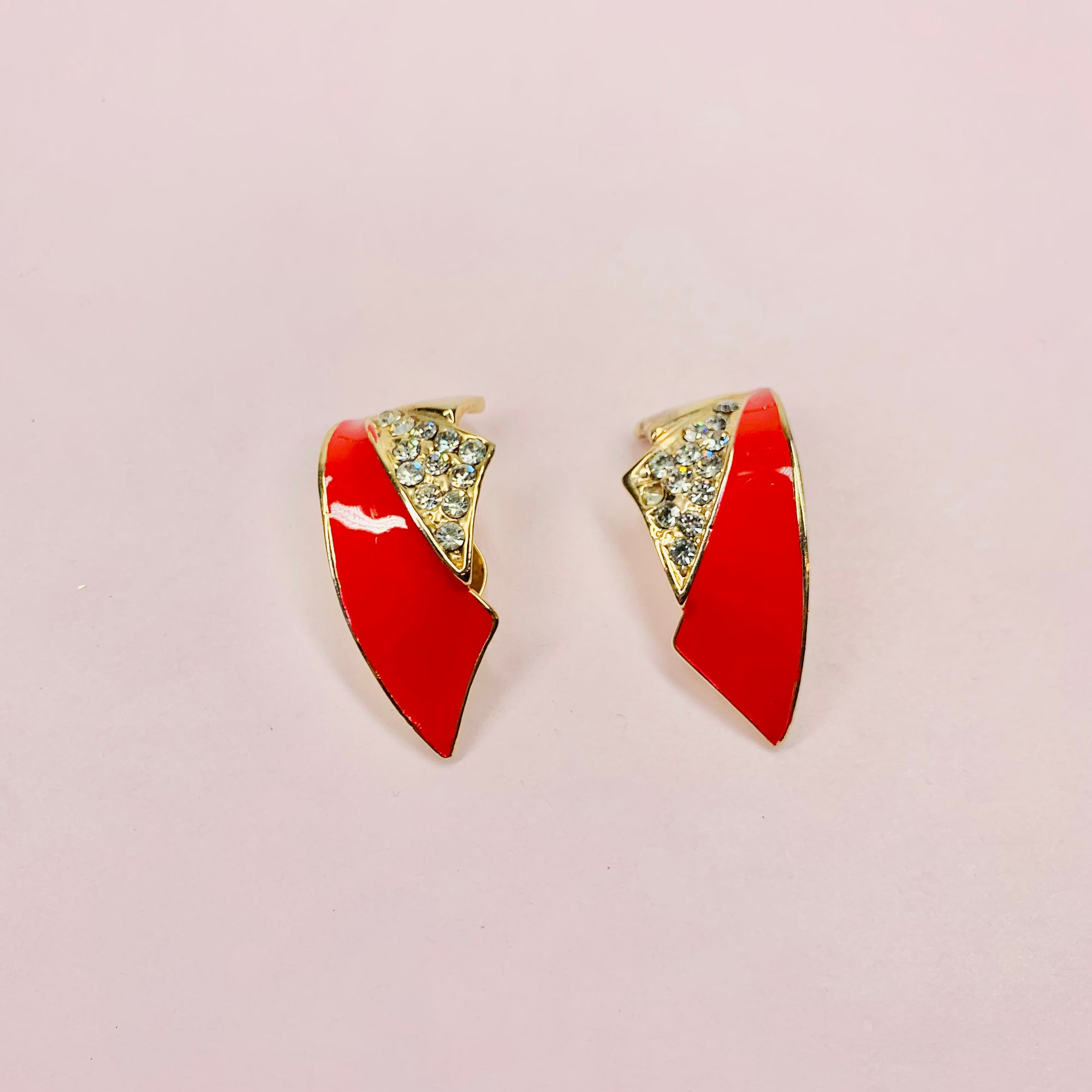 1980s RED ENAMEL CHEVRON EARRINGS