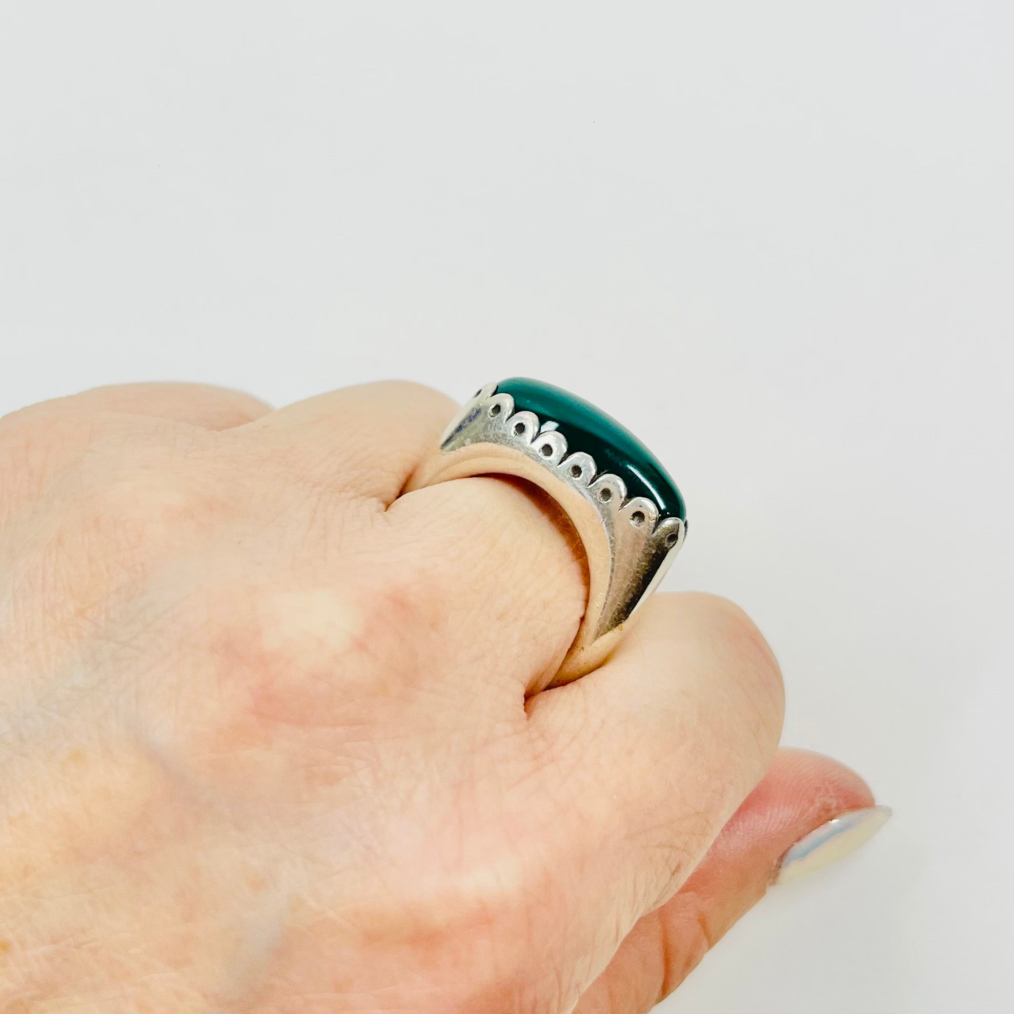 1960s DANISH BRUTALIST EMERALD GREEN GLASS SILVER RING