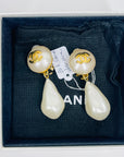 1990s CHANEL CC GOLD DROP BAROQUE PEARLS CLIP ON EARRINGS