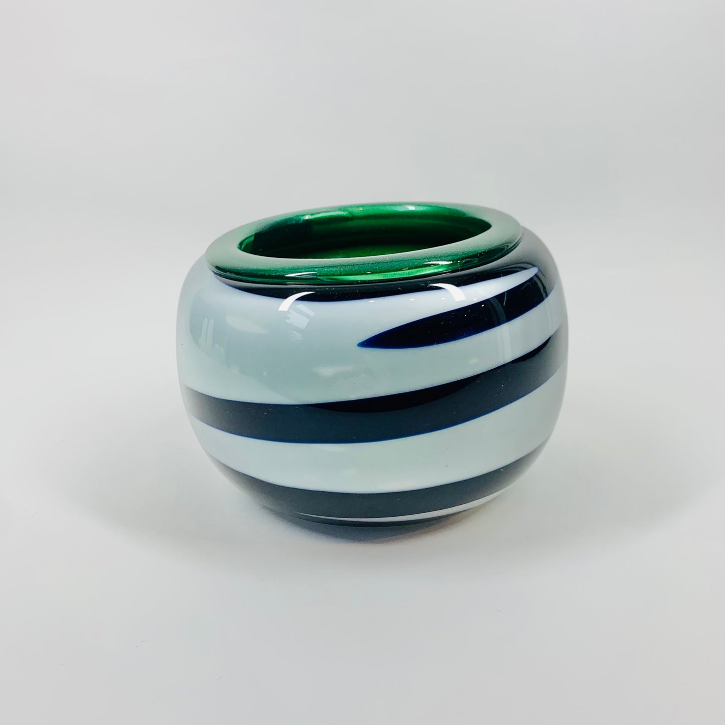 80s MOUTH BLOWN BLUE GREEN GLASS BOWL/VASE