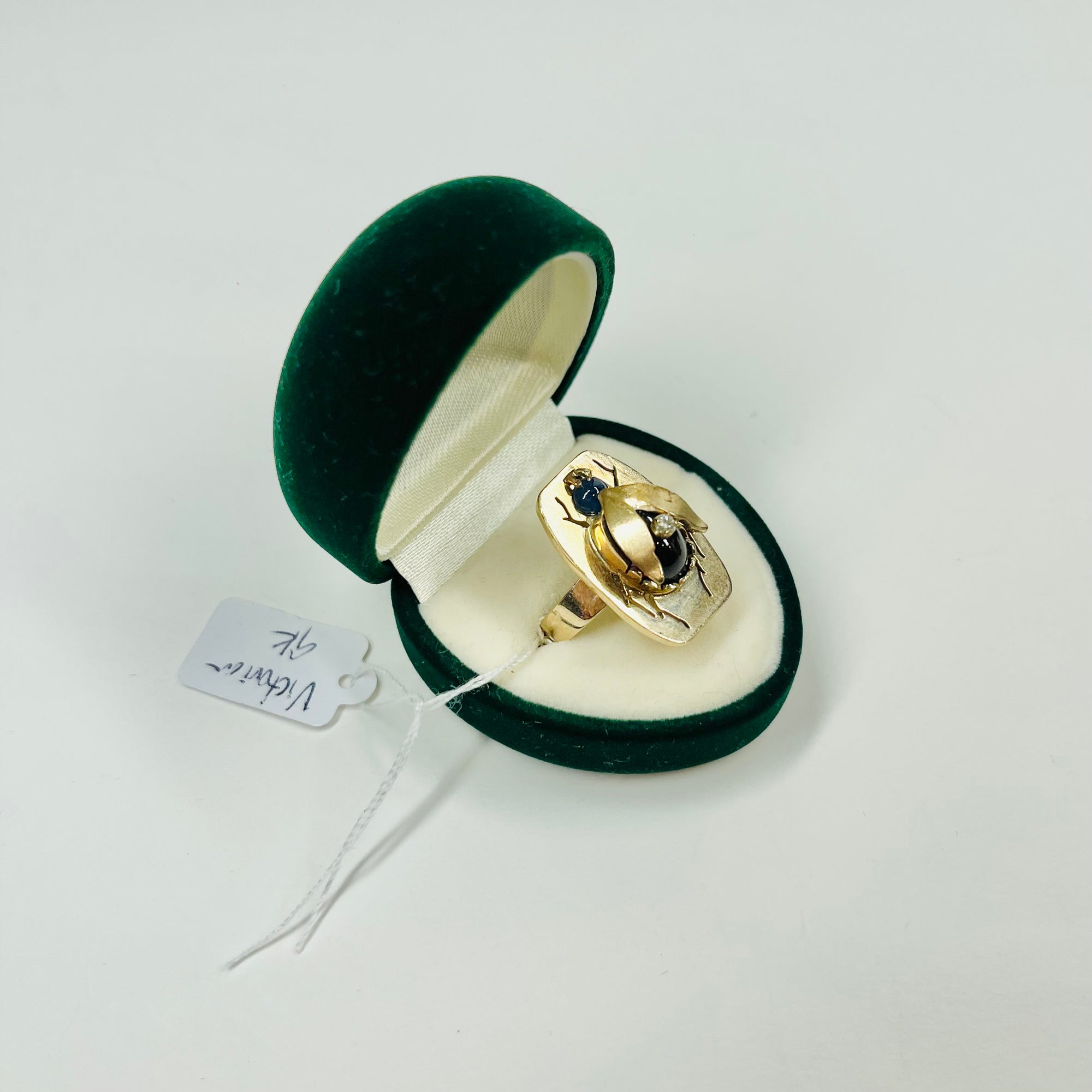 ANTIQUE VICTORIAN 9K GOLD RUBY CABOCHON BEETLE RING