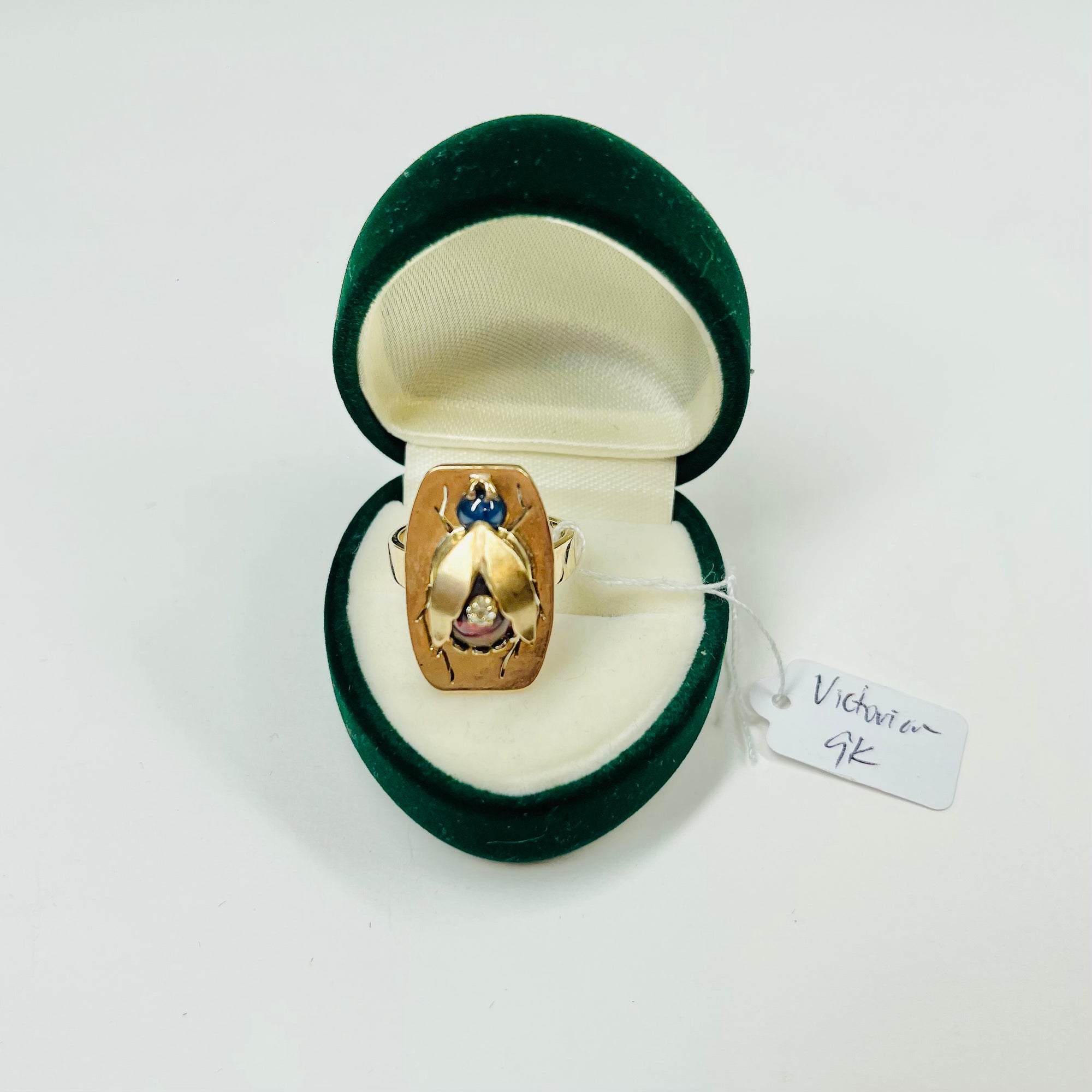 ANTIQUE VICTORIAN 9K GOLD RUBY CABOCHON BEETLE RING