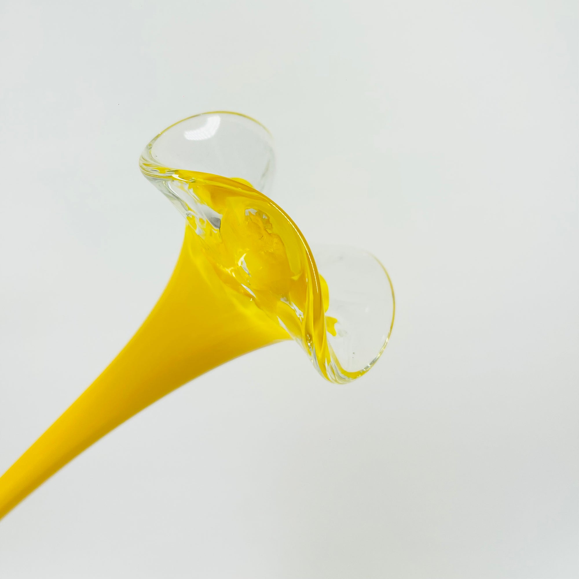 1970s MOUTH BLOWN CZECH GLASS FLOWER