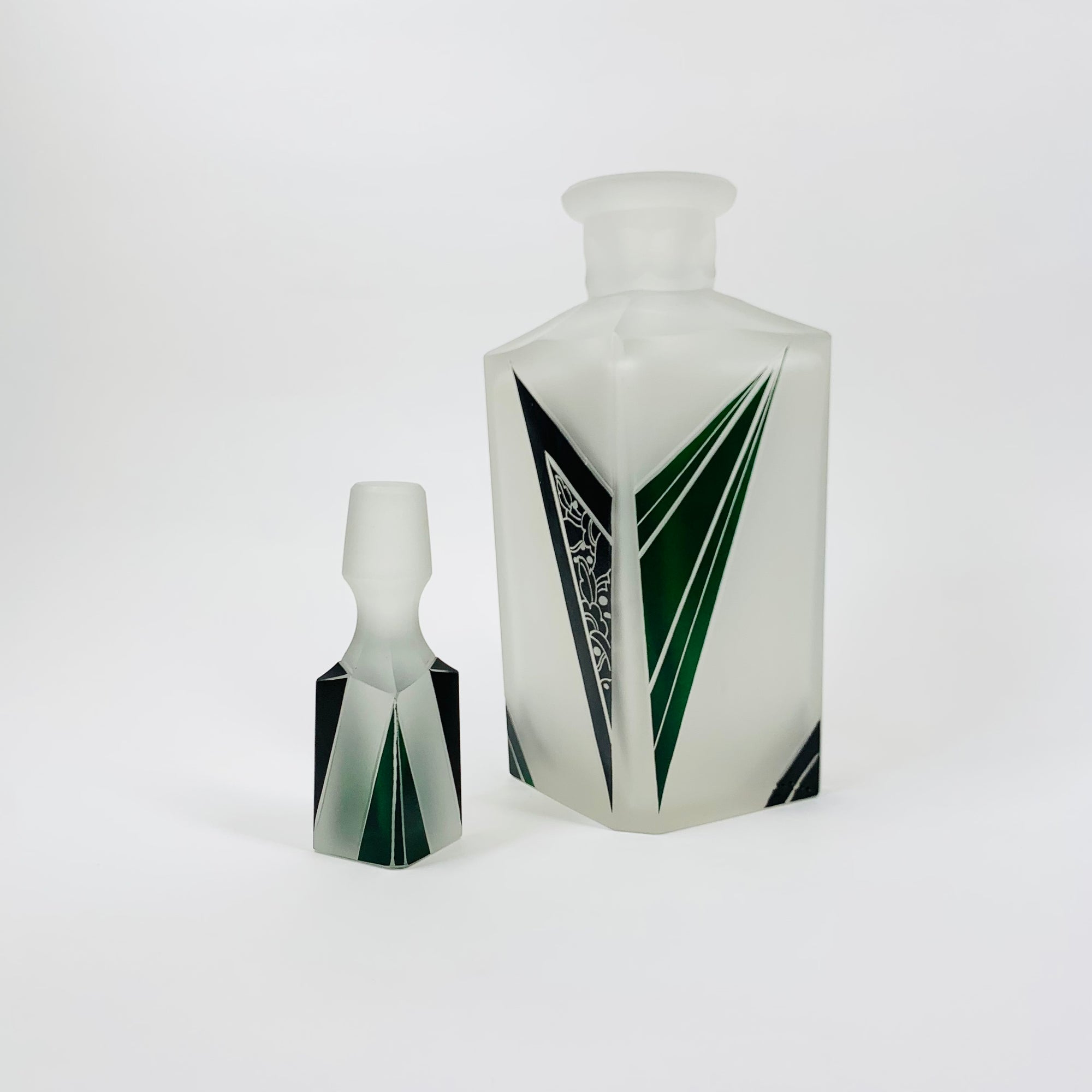 KARL PALDA GREEN BLACK DECANTER SET