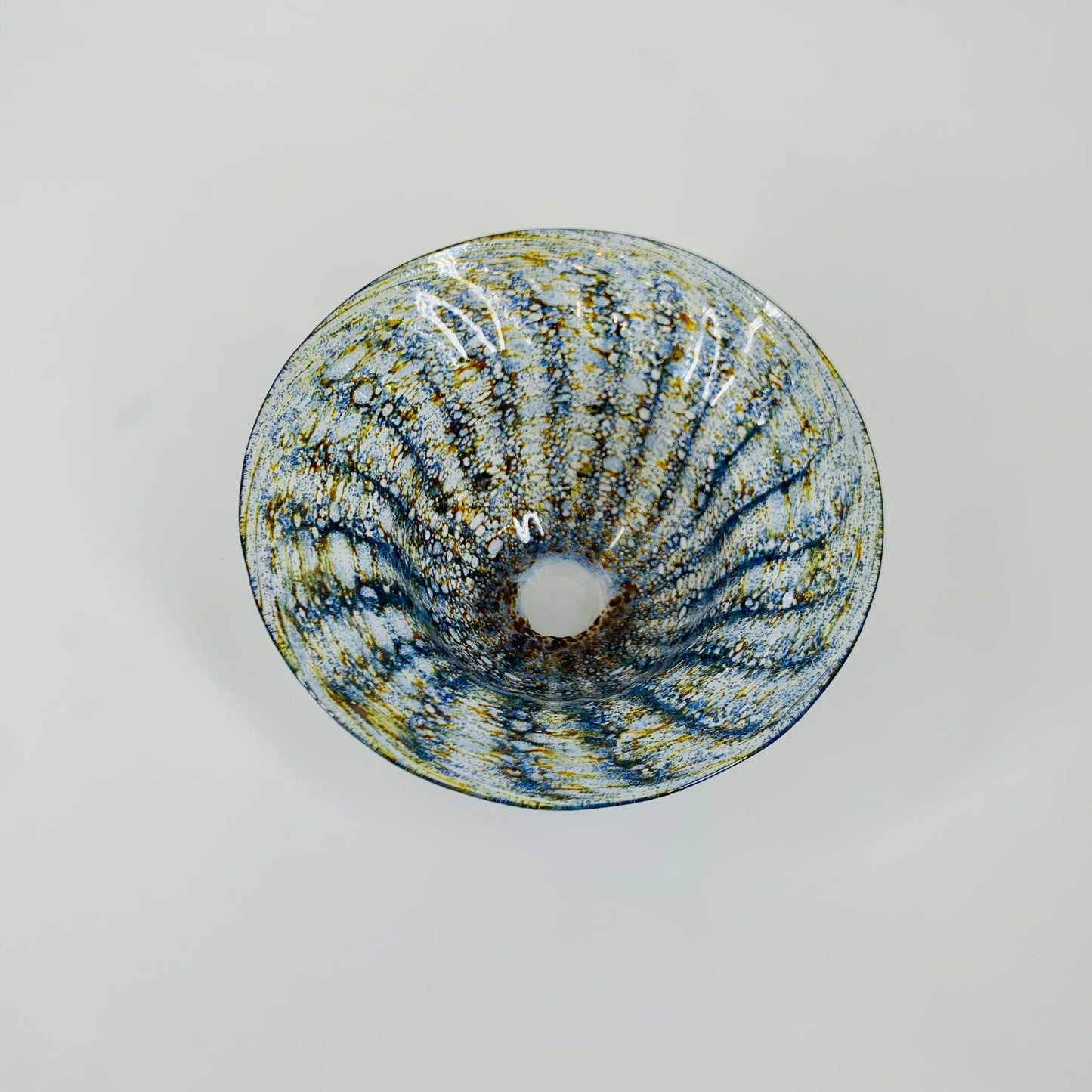 2001 DANISH GUDHJEM GLASS DECORATIVE BOWL